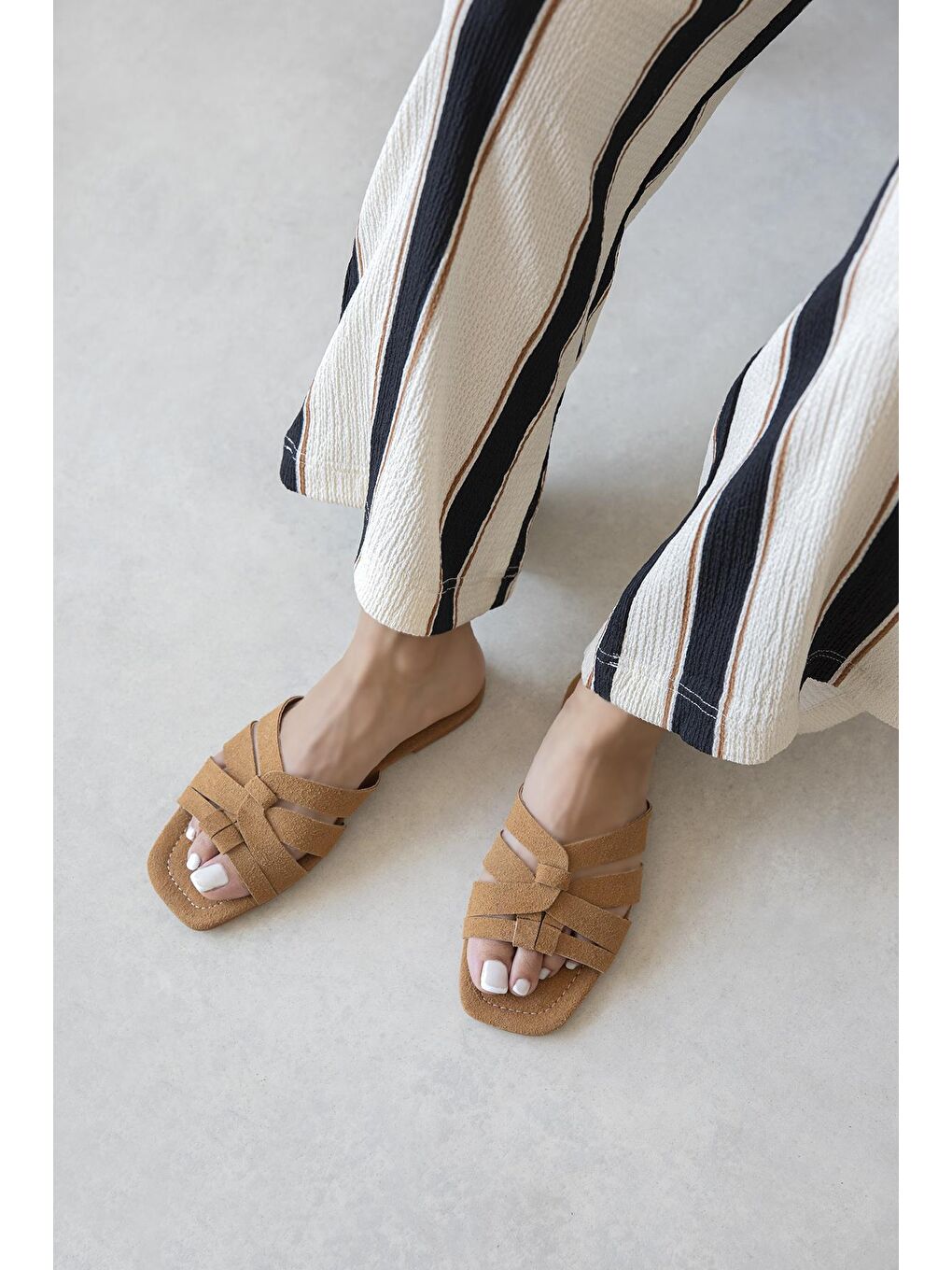 Kahverengi Luz Kadın Günlük Süet Terlik Taba-1