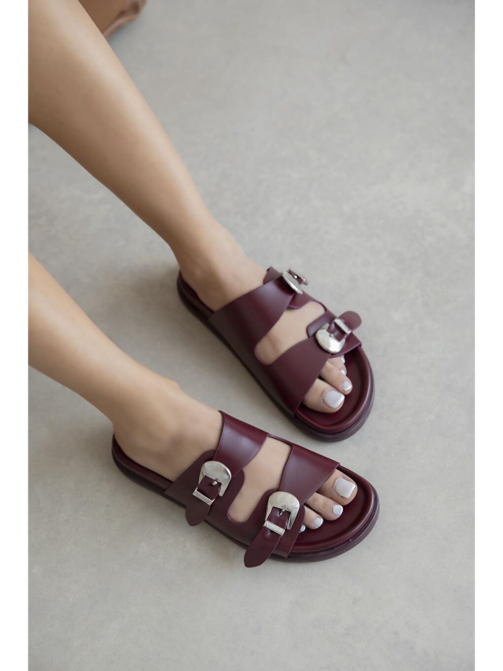 Orban Kadın Toka Detay Günlük Konfor Deri Terlik Bordo-1