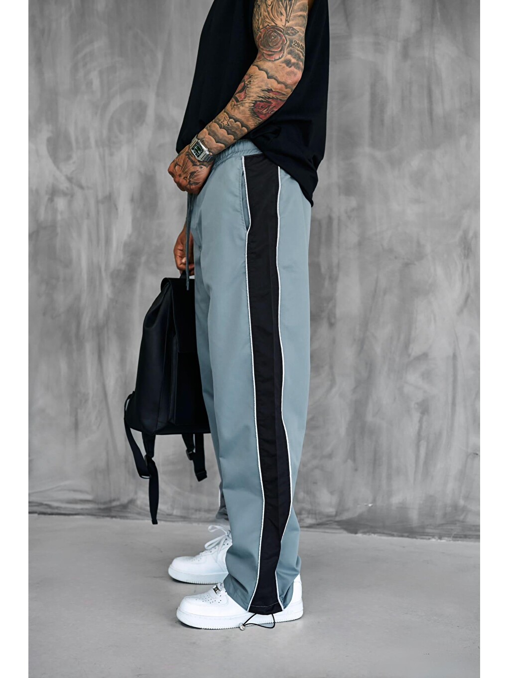 Erkek Şeritli Baggy Fit Teknik Pantolon Gri-2
