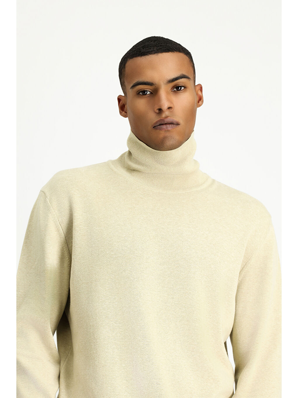 Bej Balıkçı Yaka Regular Fit Pamuklu Triko Büyük Beden Kazak-3