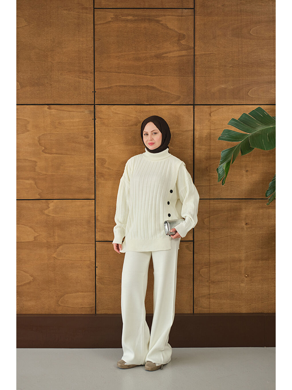 Kadın Düğmeli Triko Takım Ekru-1