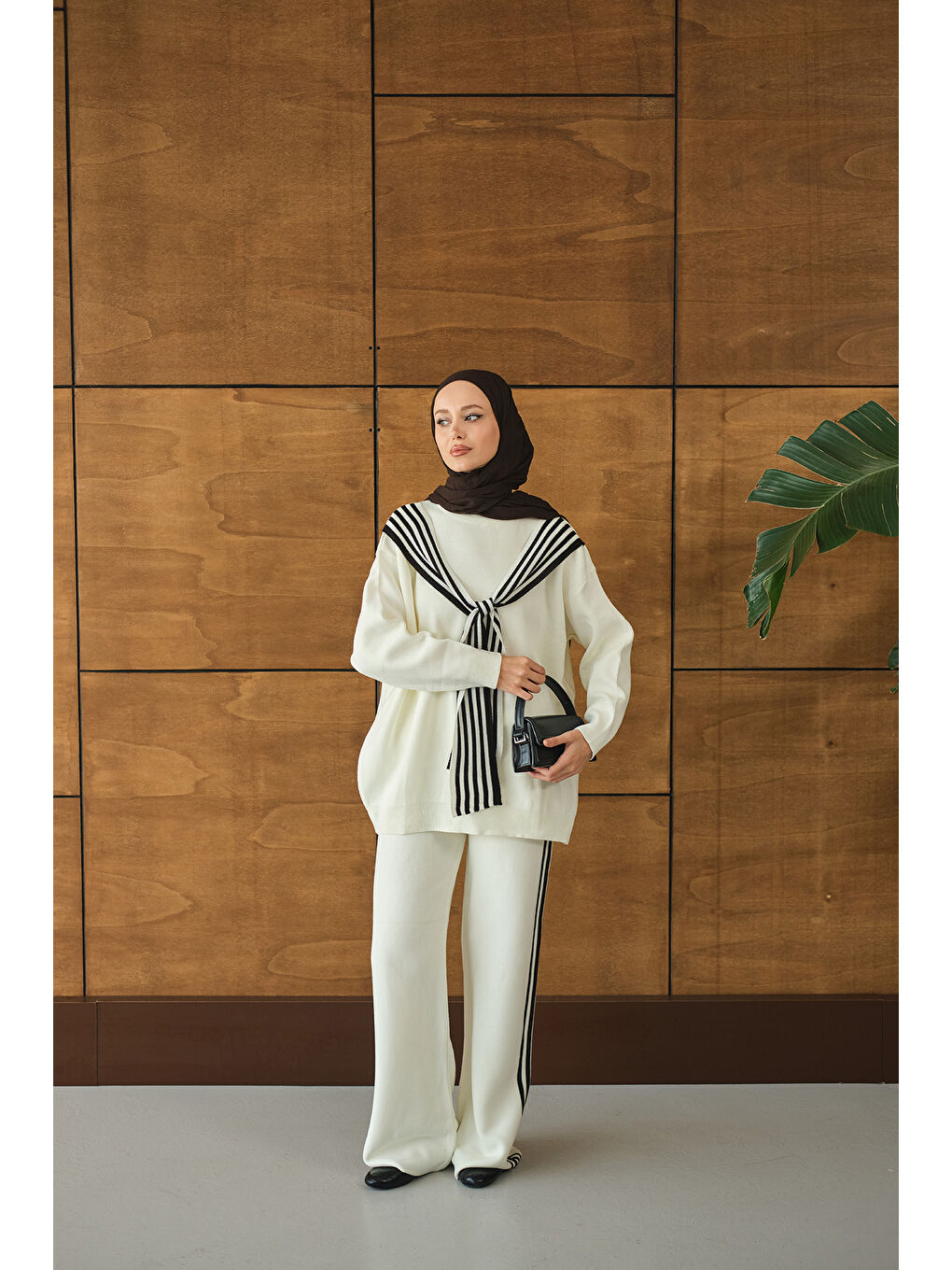 Kadın Atkı Detay Takım Ekru-2