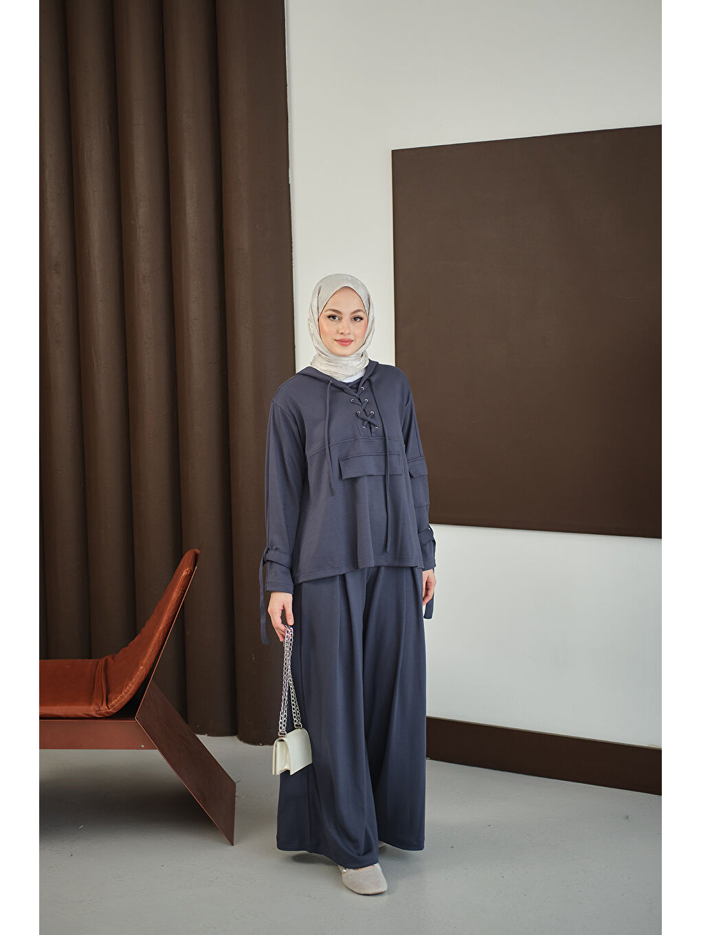 Gri Kadın Önü Çapraz İp Detay Takım Füme-1