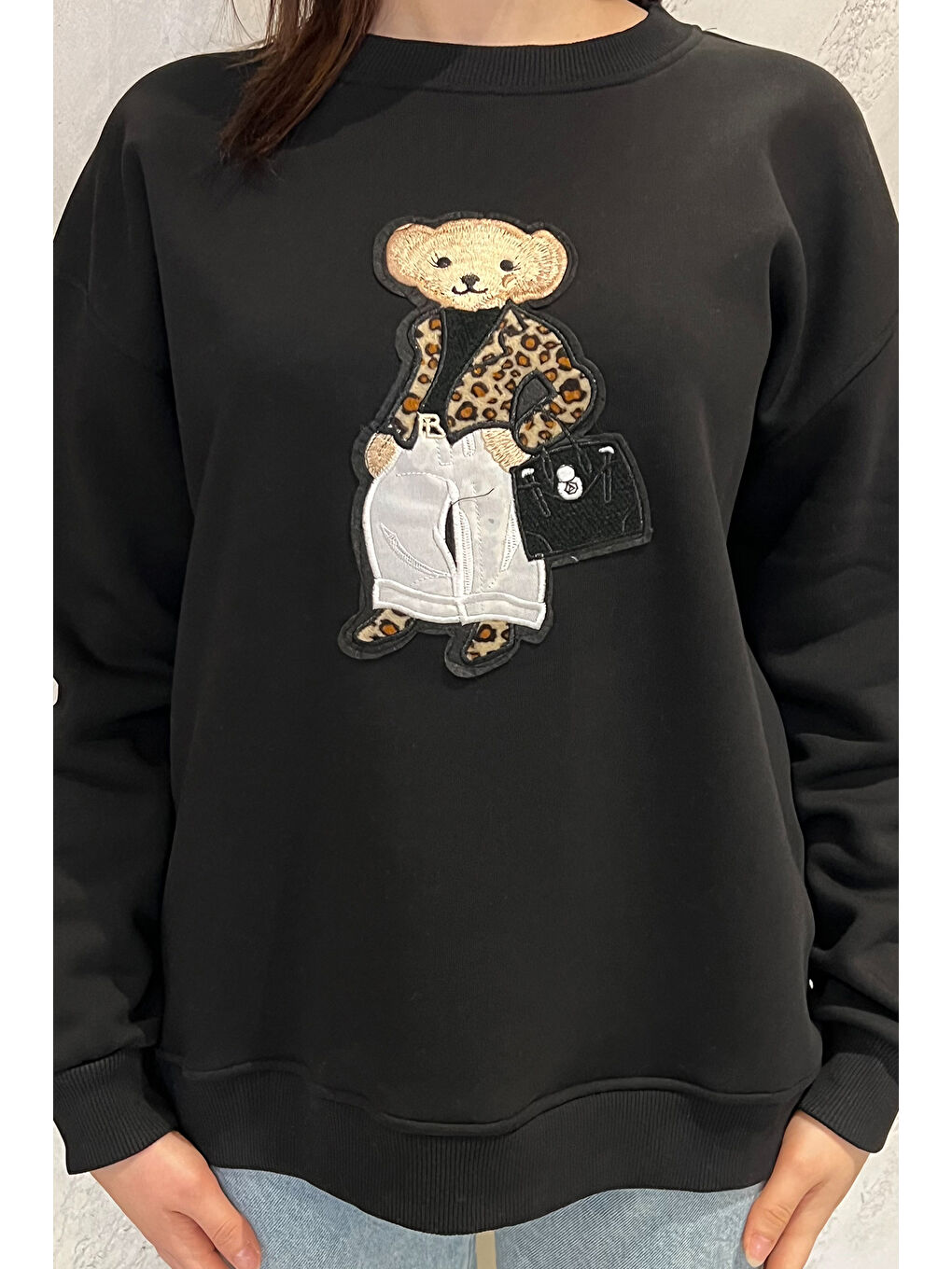 Siyah Kadın Bisiklet Yaka Aplikeli Sweatshirt (aplike Ayılar Farklı Gelebilir)-2