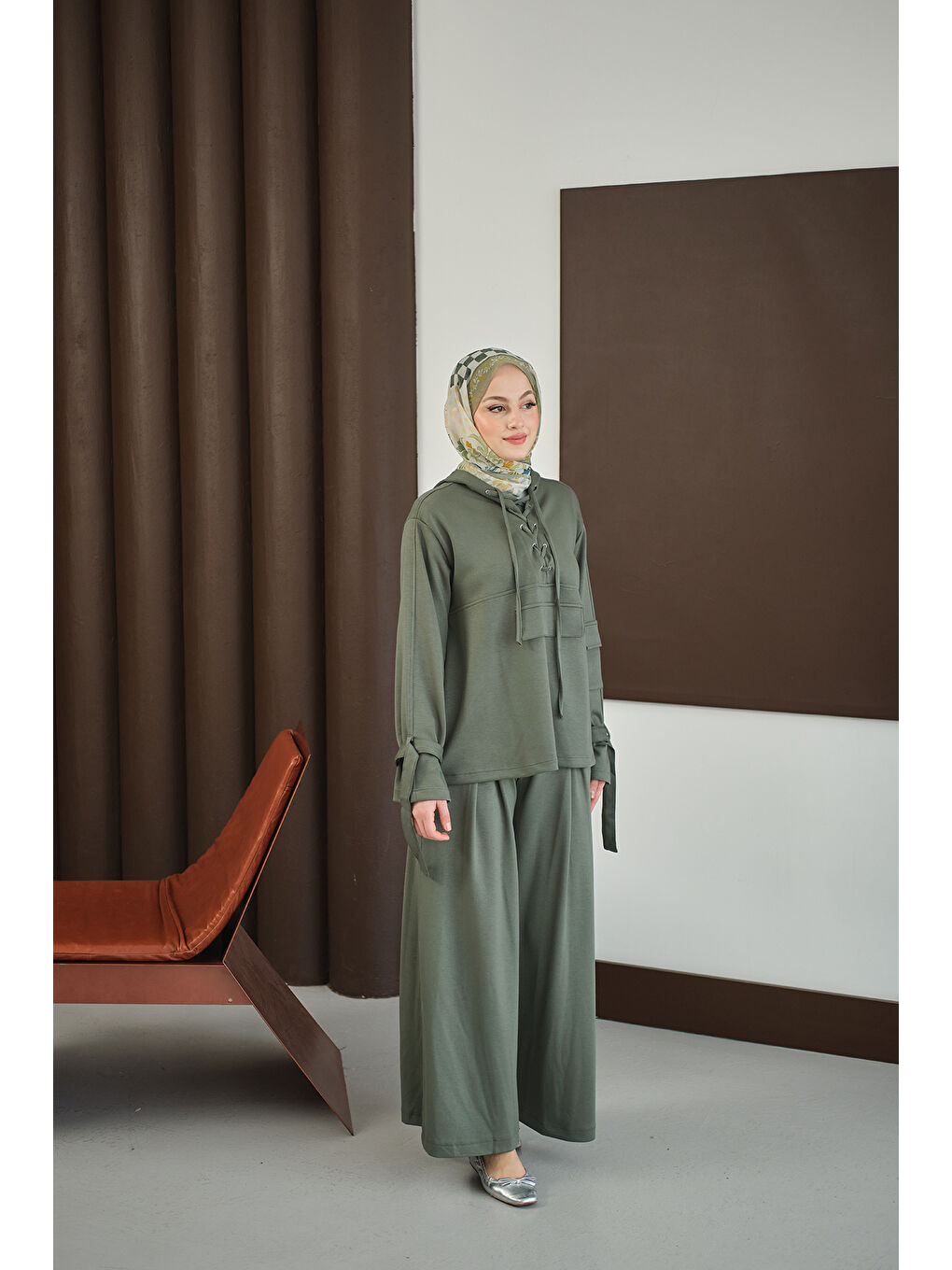 Kadın Önü Çapraz İp Detay Takım Yeşil-1