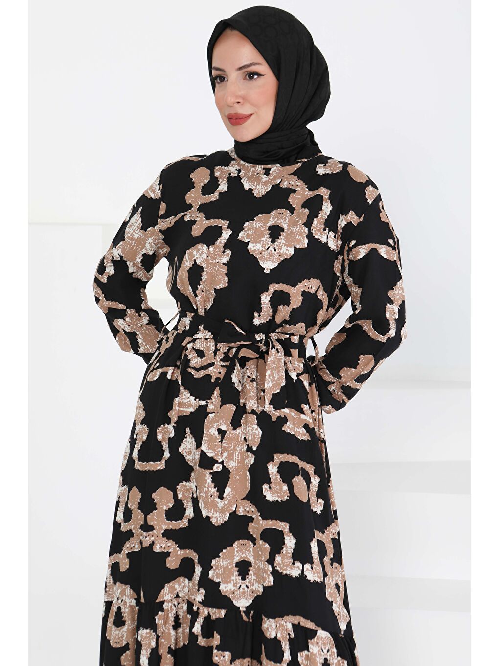 Desenli Kuşaklı Elbise Siyah - 27429-2