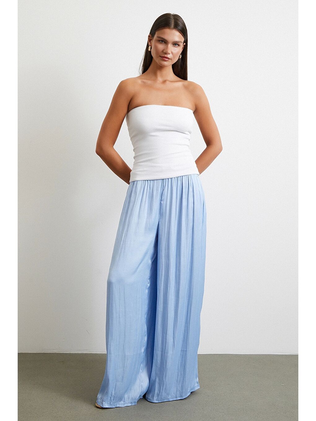 Beli Lastikli Geniş Paça Büzgülü Pantolon Mavi