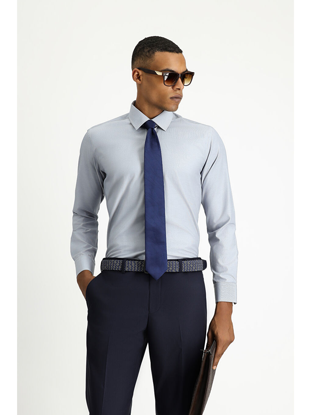 Lacivert Uzun Kol Slim Fit Dar Kesim Klasik Desenli Pamuklu Kolay Ütülenebilir Gömlek-2