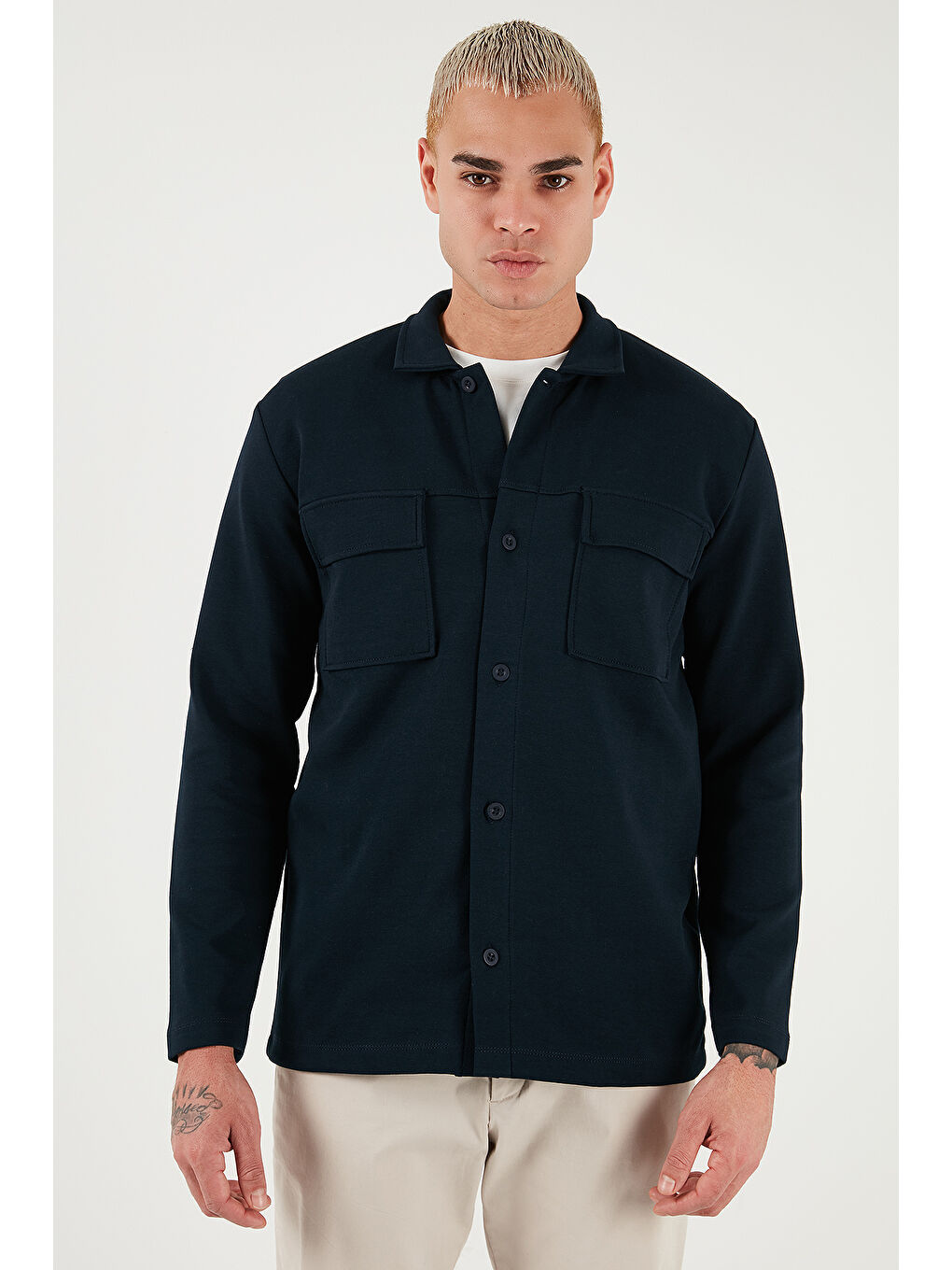 Lacivert Pamuklu Regular Fit Klasik Yaka Göğüs Cep Detaylı Gömlek 5901220-4