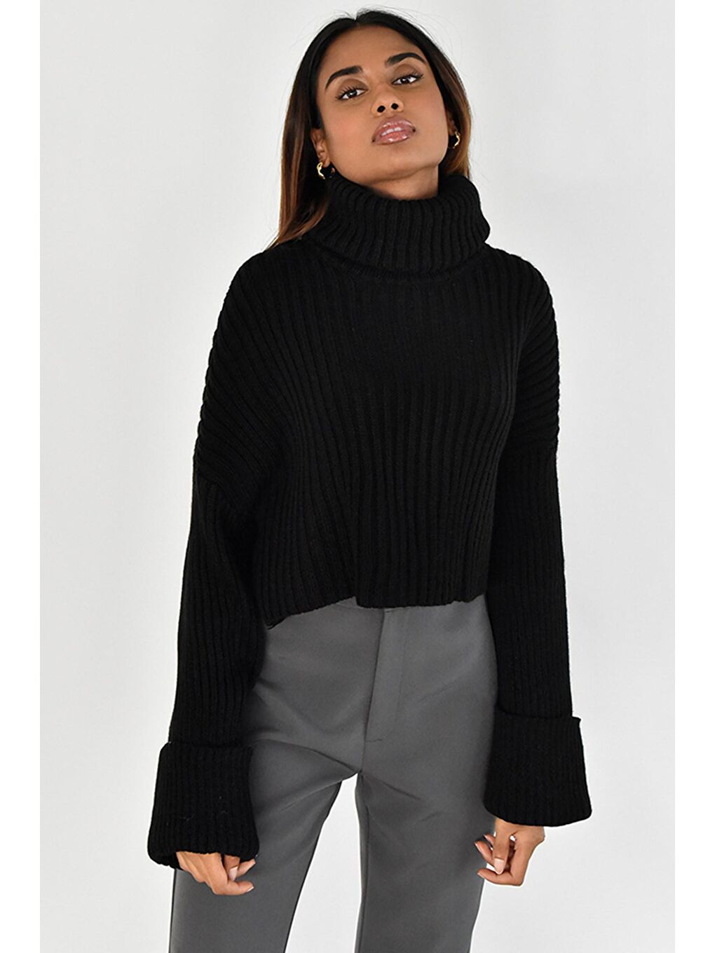 Siyah Boğazlı Kazak Mg1402