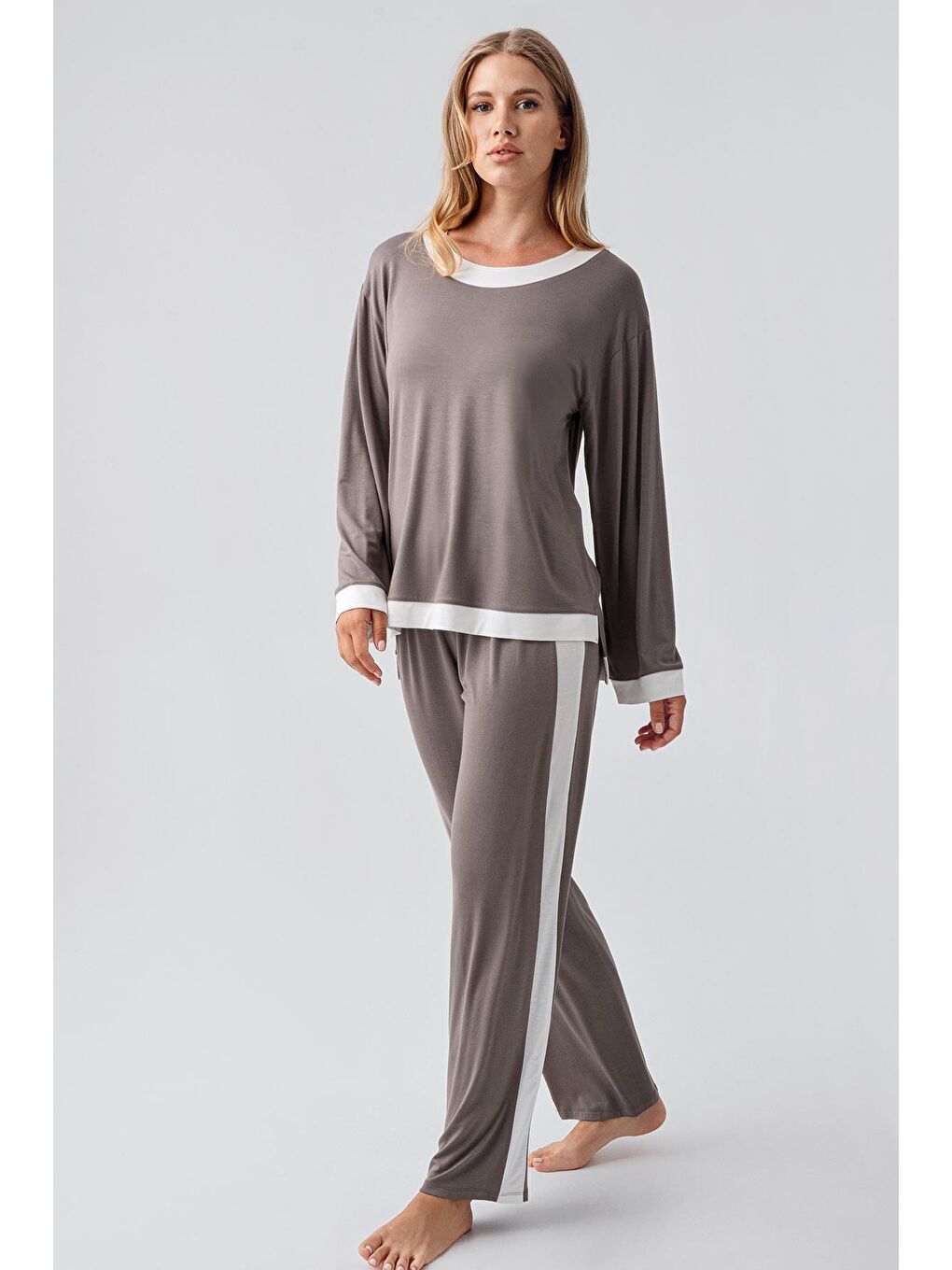 Bej Uzun Kollu Basic Esnek Viskoz Pijama Takım 18209
