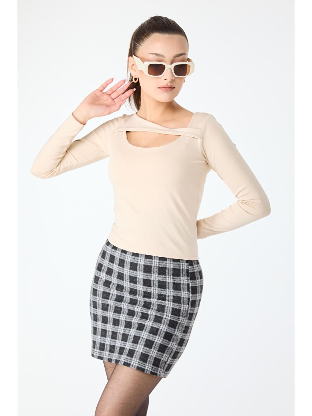 Kruvaze Yaka Kadın Bej Bluz - 24308