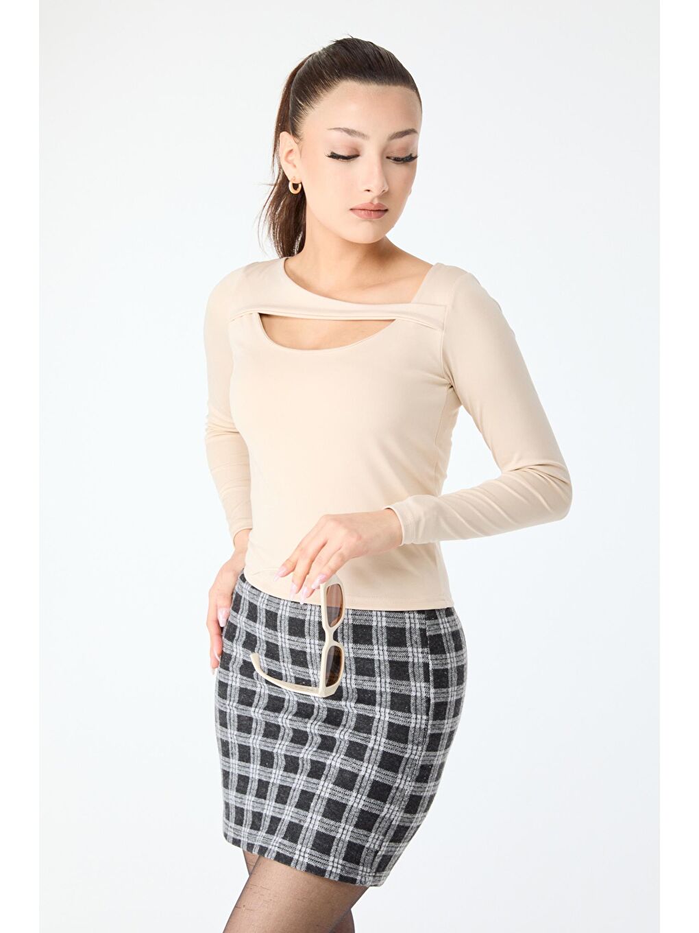 Kruvaze Yaka Kadın Bej Bluz - 24308-2