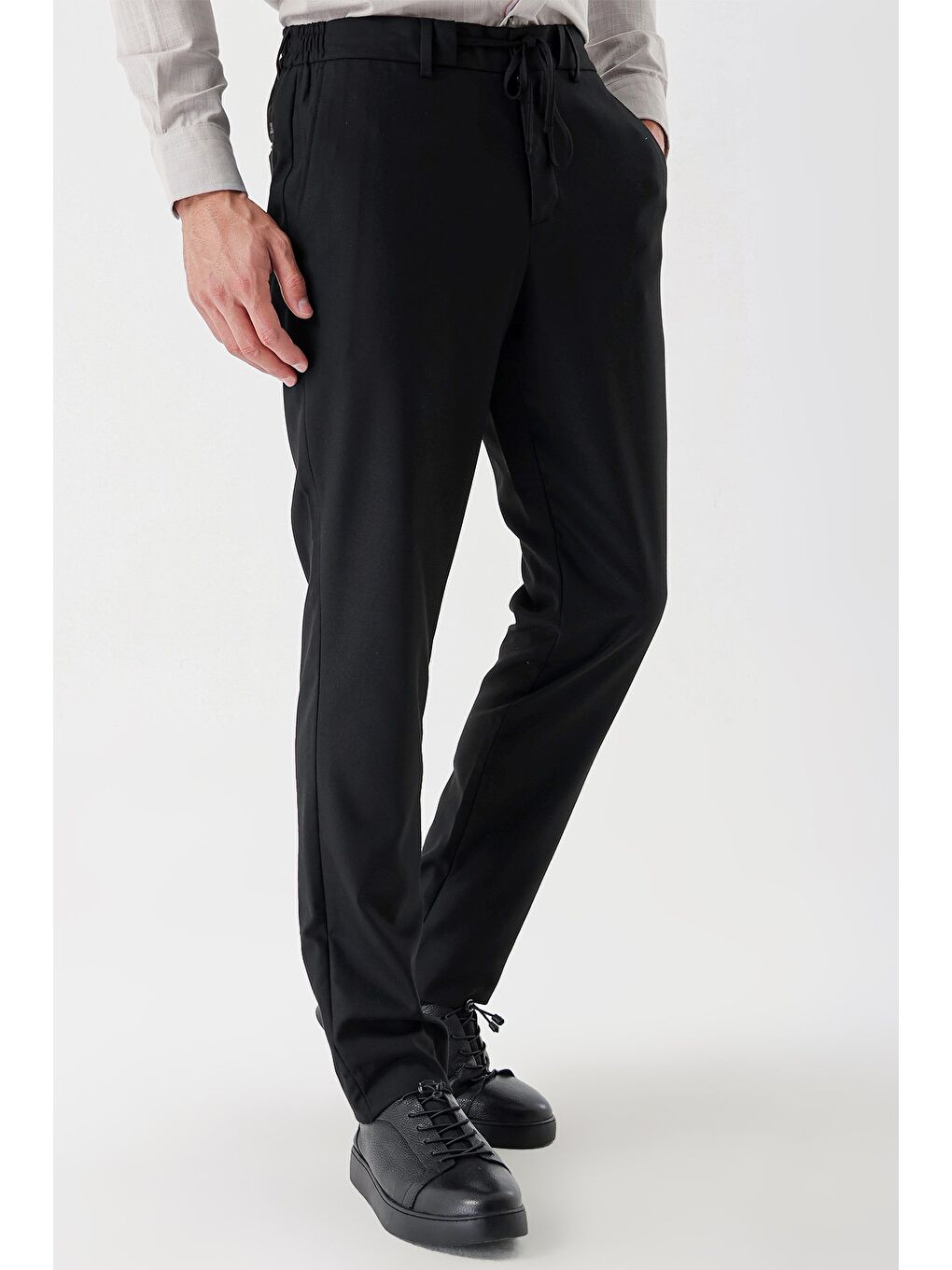 Siyah Esnek Yandan Cepli Casual Slim Fit  Erkek Pantolon 1003235121-3