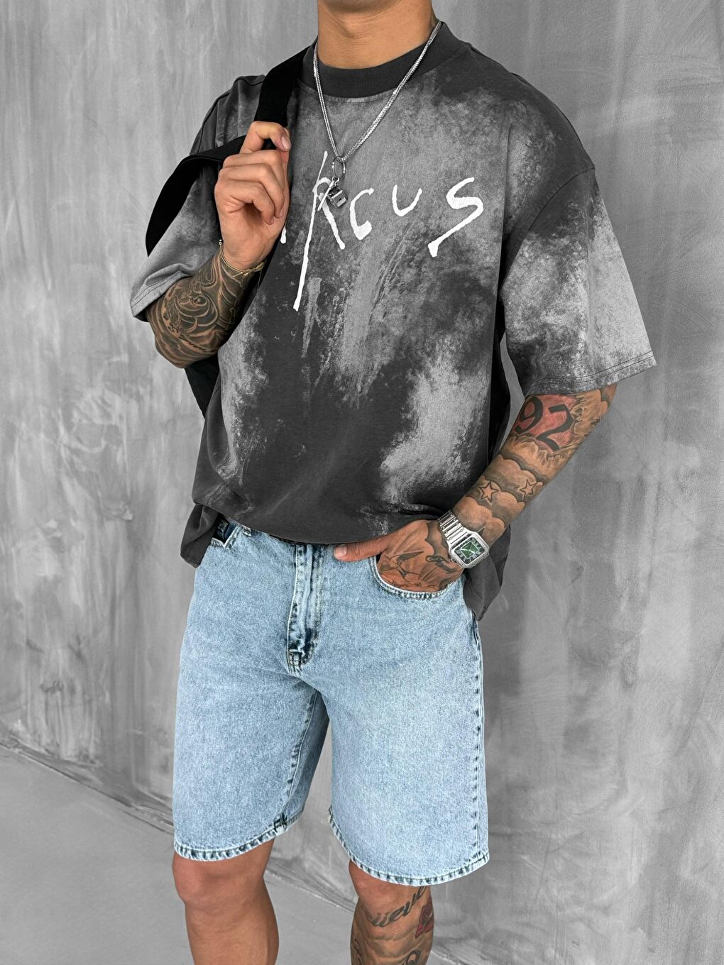Erkek Cirsus Baskılı Yıkamalı Oversize Tişört Siyah-1