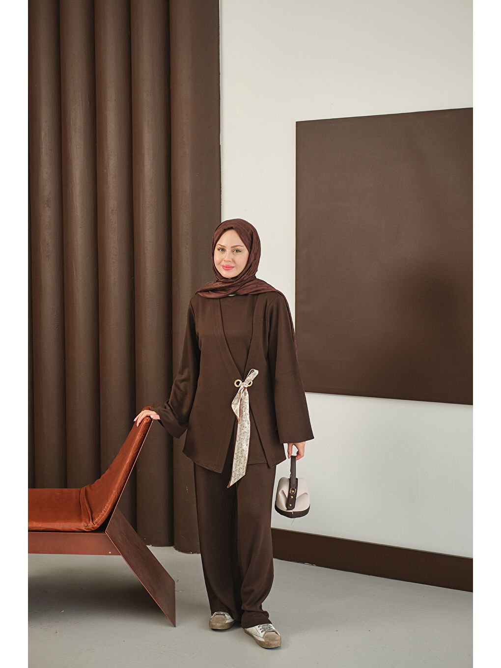 Kadın Önü Fular Detay Takım Kahverengi