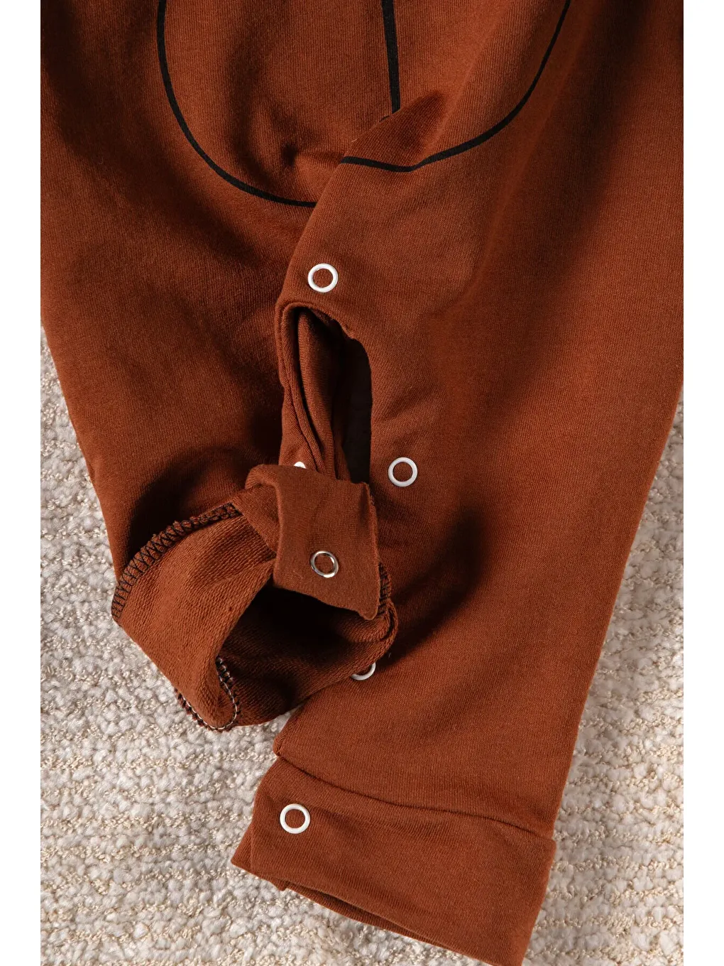 Kahverengi Gülen Yüz Suratlı Şapkalı Çocuk Bebek Tulum-4