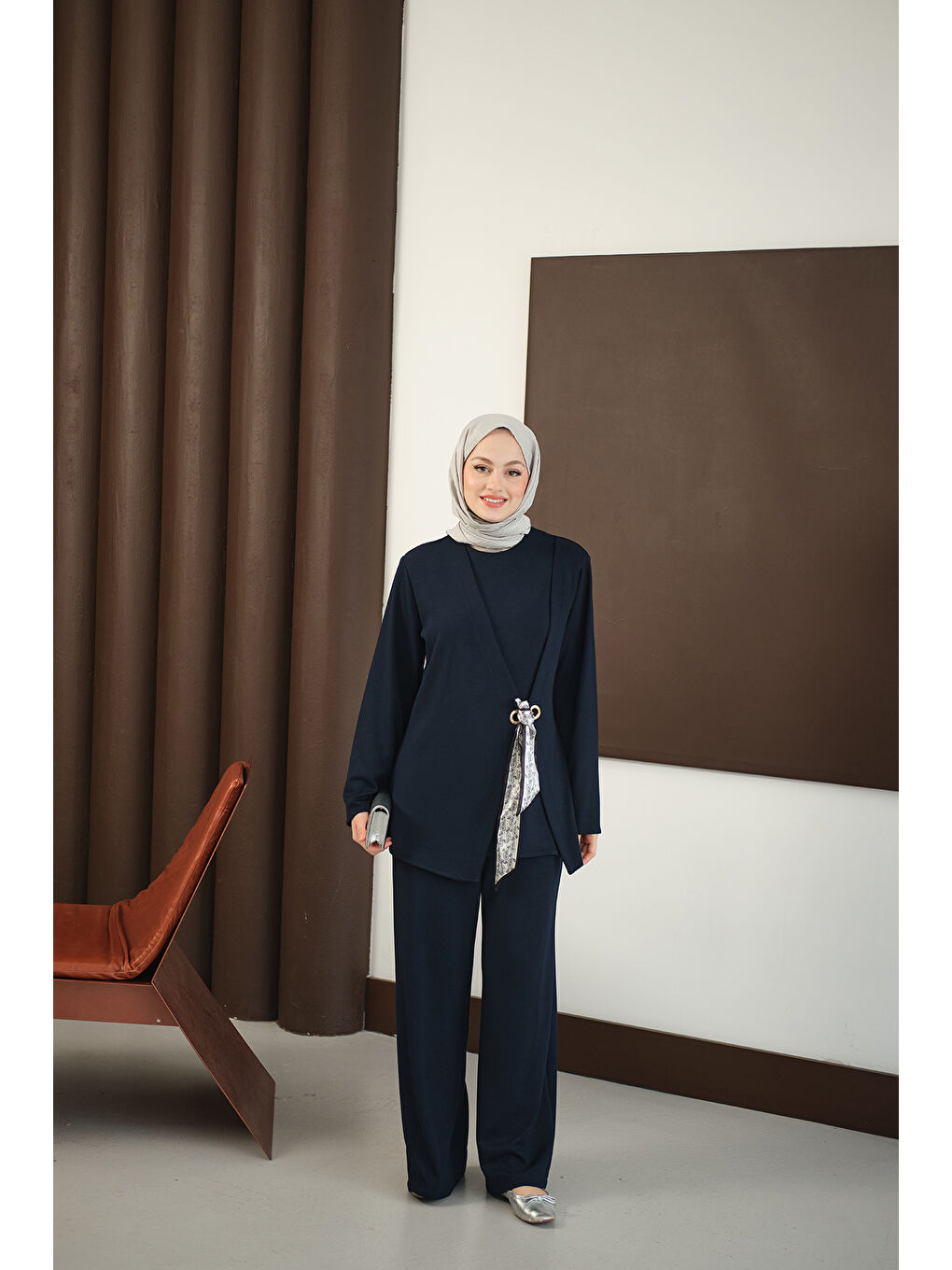 Kadın Önü Fular Detay Takım Lacivert-2