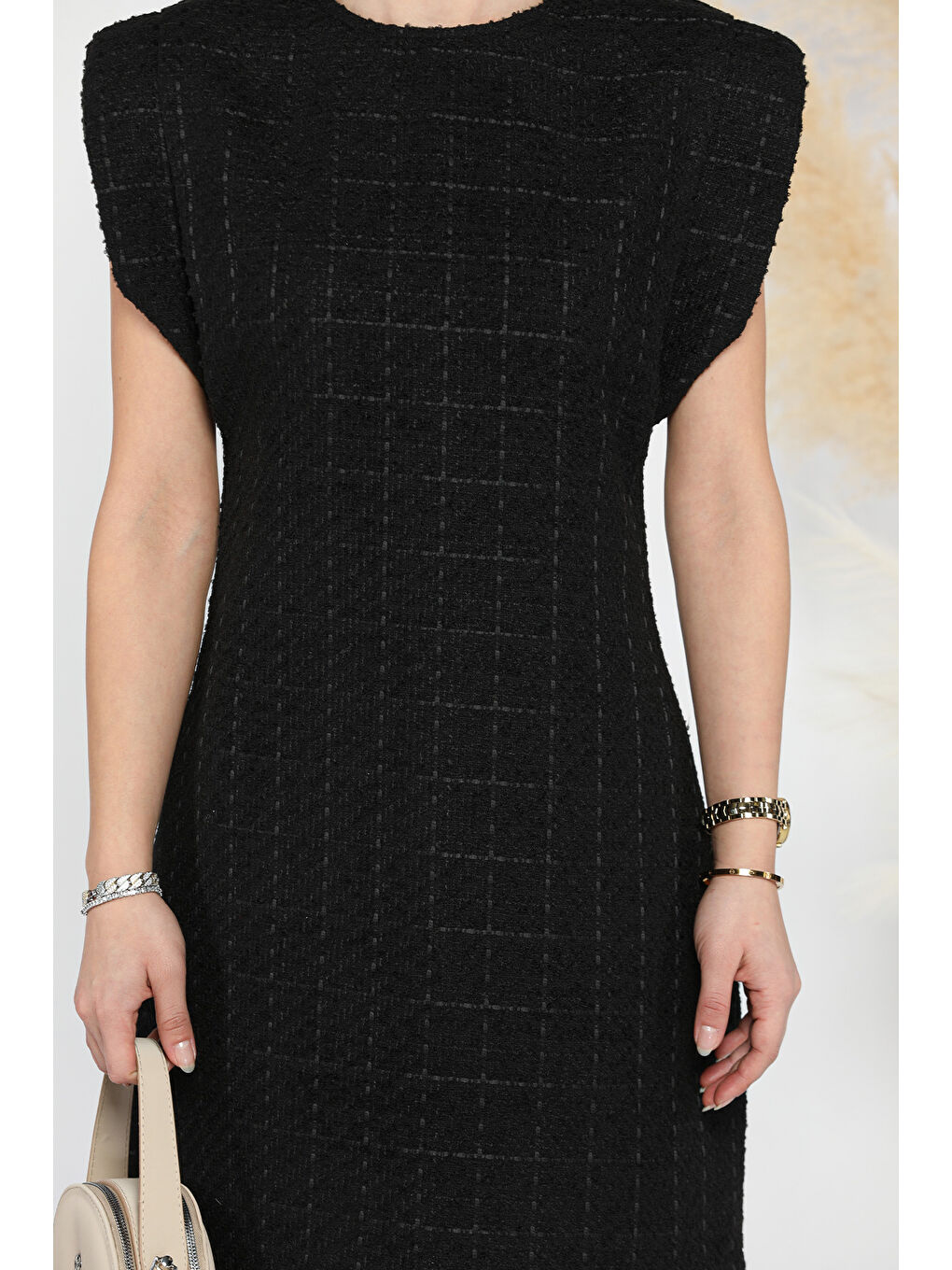 Siyah Vatkalı Tüvit Elbise-3