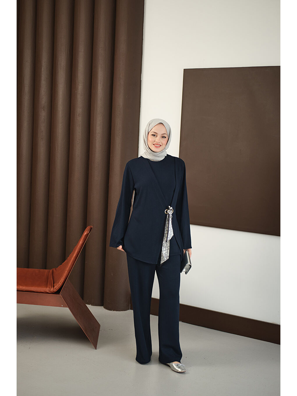 Kadın Önü Fular Detay Takım Lacivert-4