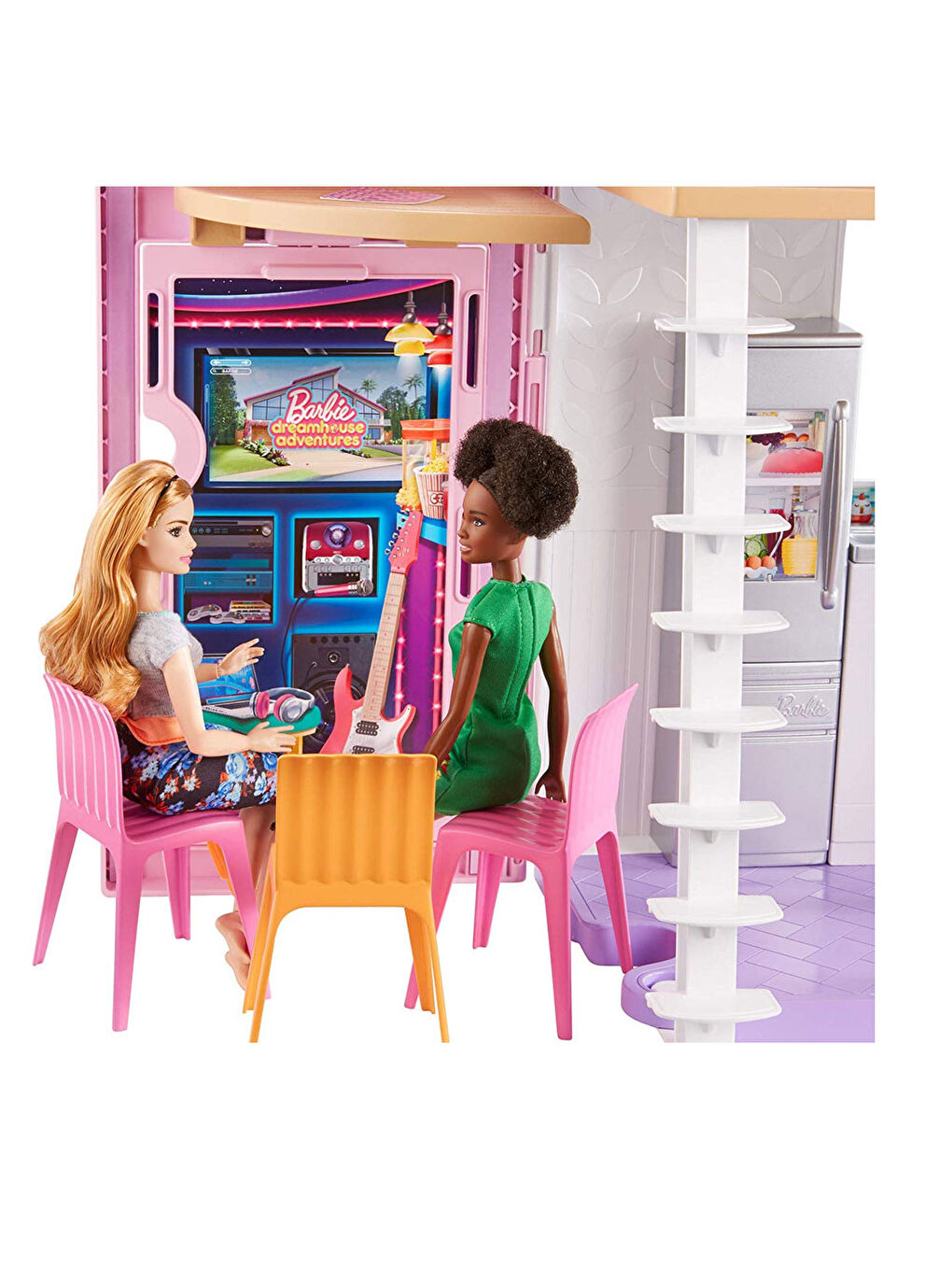 Barbienin Malibu Evi FXG57-10