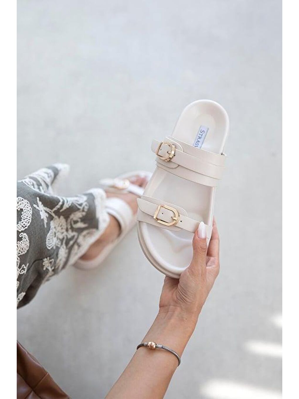 Keysi Kadın Toka Detay Günlük Konfor Terlik Bej-1