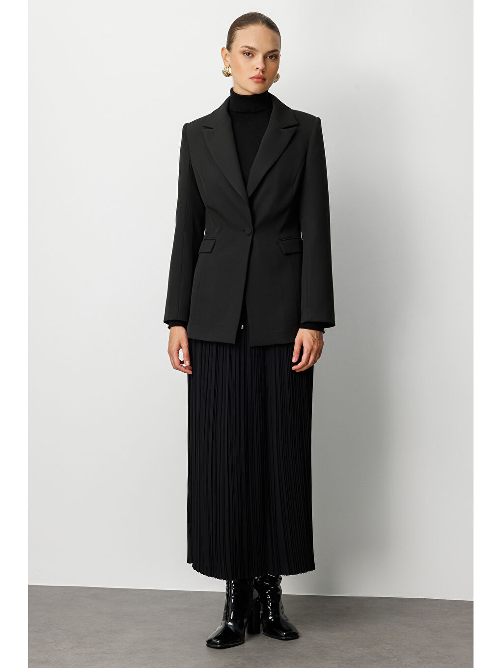 Tek Düğme Klasik Siyah Ceket