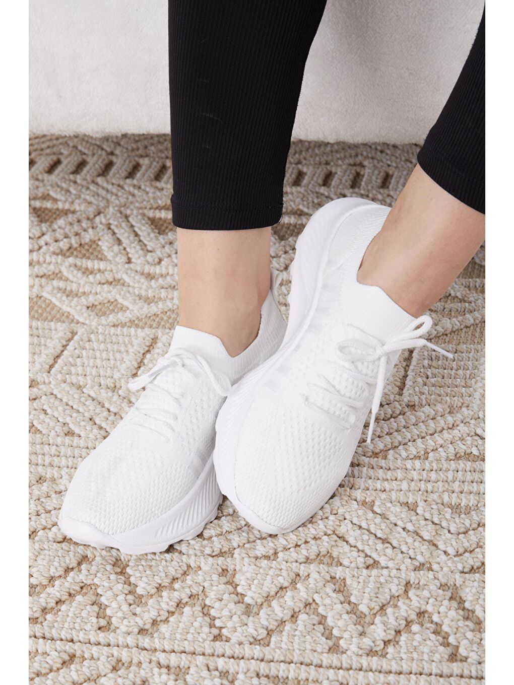 Kadın Beyaz Triko File Ayakkabı - 25207