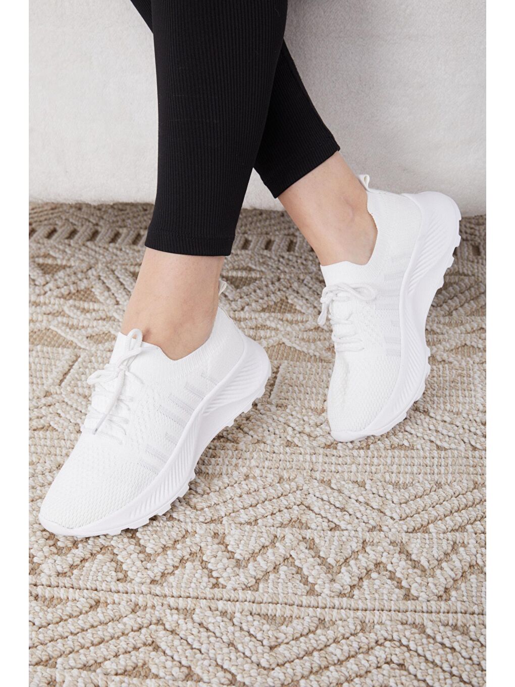 Kadın Beyaz Triko File Ayakkabı - 25207-2