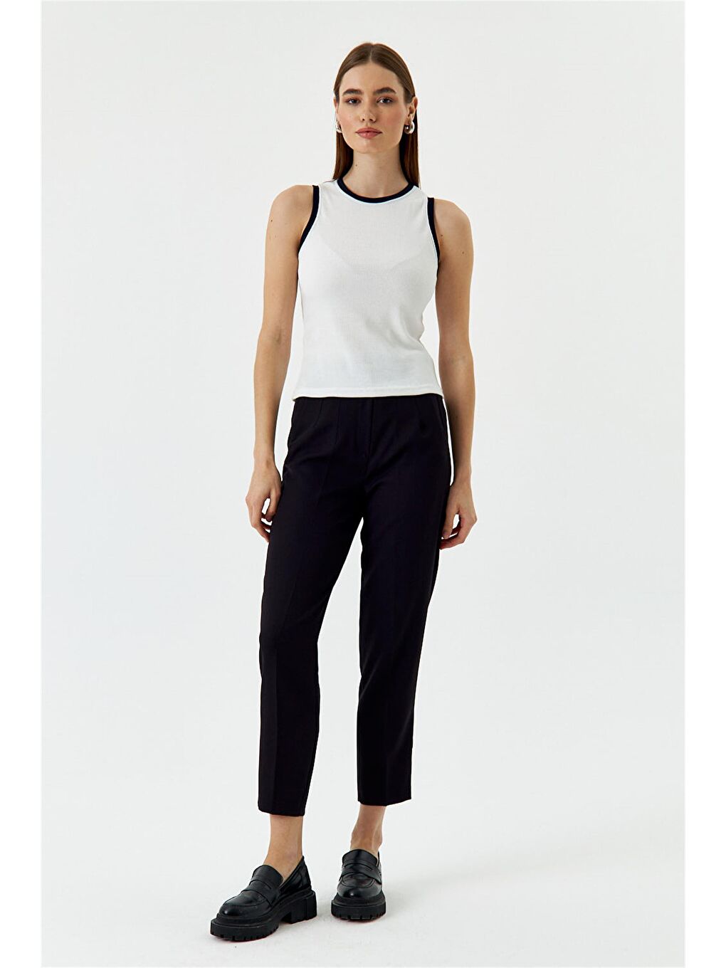 Fitilli Basic Beyaz Lacivert Kadın Atlet-1