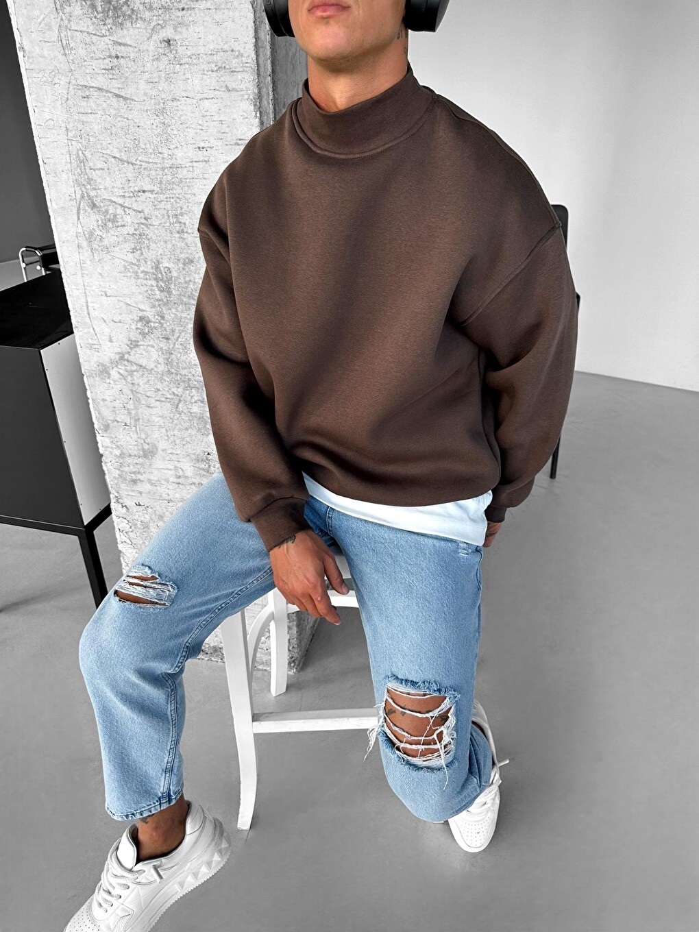 Kahverengi Erkek Rahat Kalıp Basic Uzun Kollu Sweatshirt Kahve-1