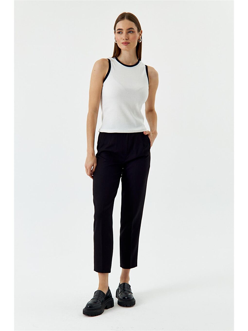 Fitilli Basic Beyaz Lacivert Kadın Atlet-2