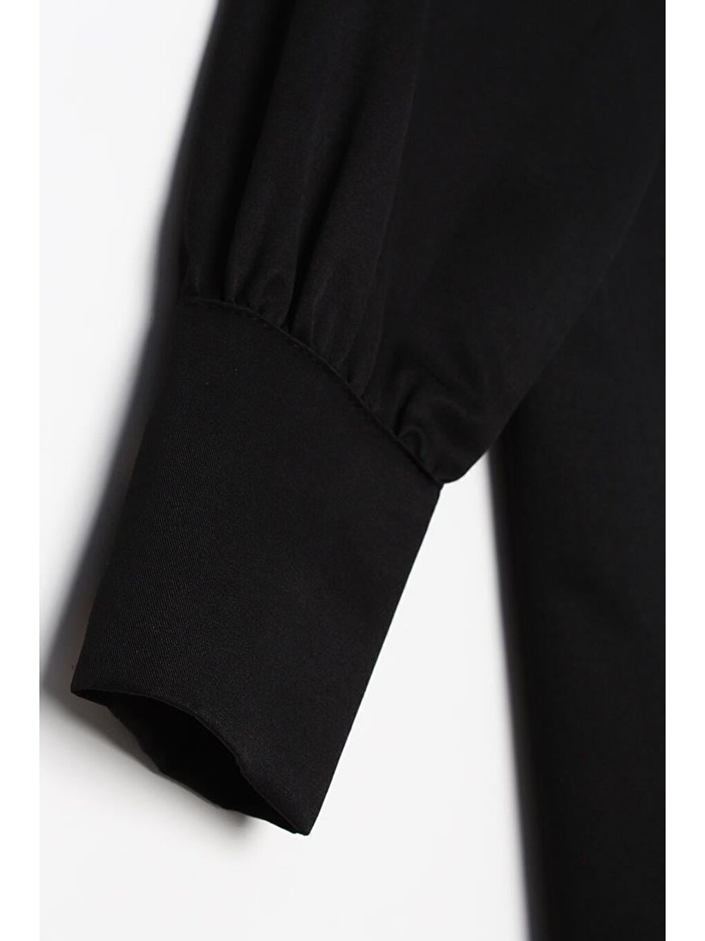 Siyah-Aplike Cepli Gömlek Tunik-4
