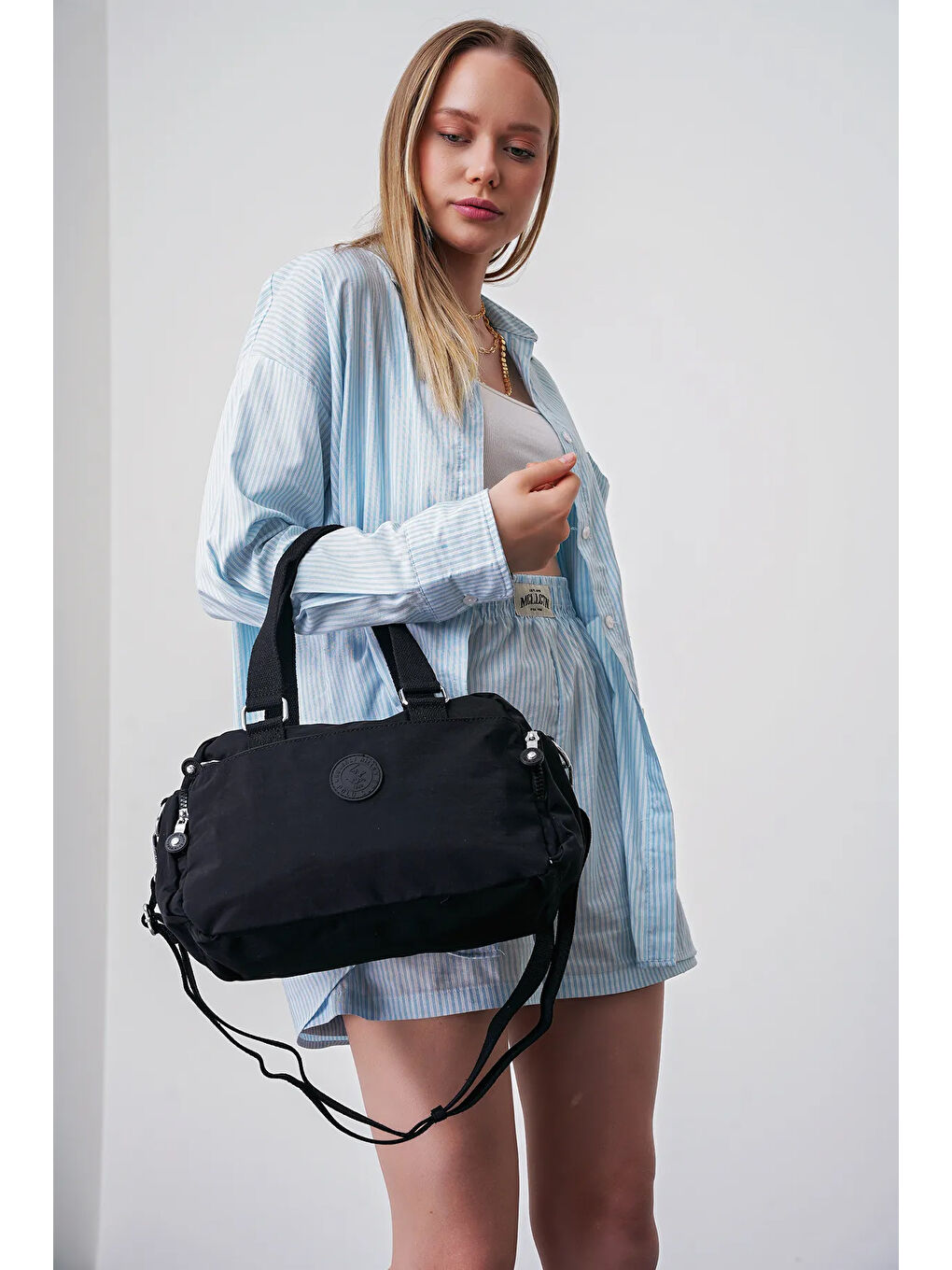 Siyah Kadın Omuz Çantası BHPC6008-6