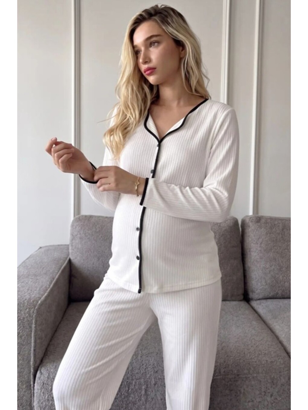 Beyaz Elisa Soft Elegance Yumoş Düğmeli Ayarlanabilir Bel Lohusa Pijama Takımı-4