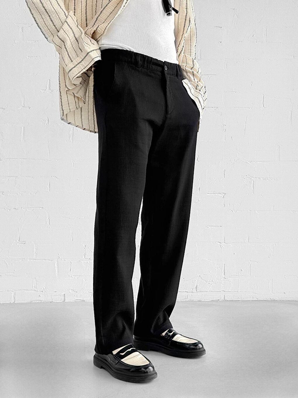 Gofre Kumaş Regular Fit Erkek Pantolon Siyah-3