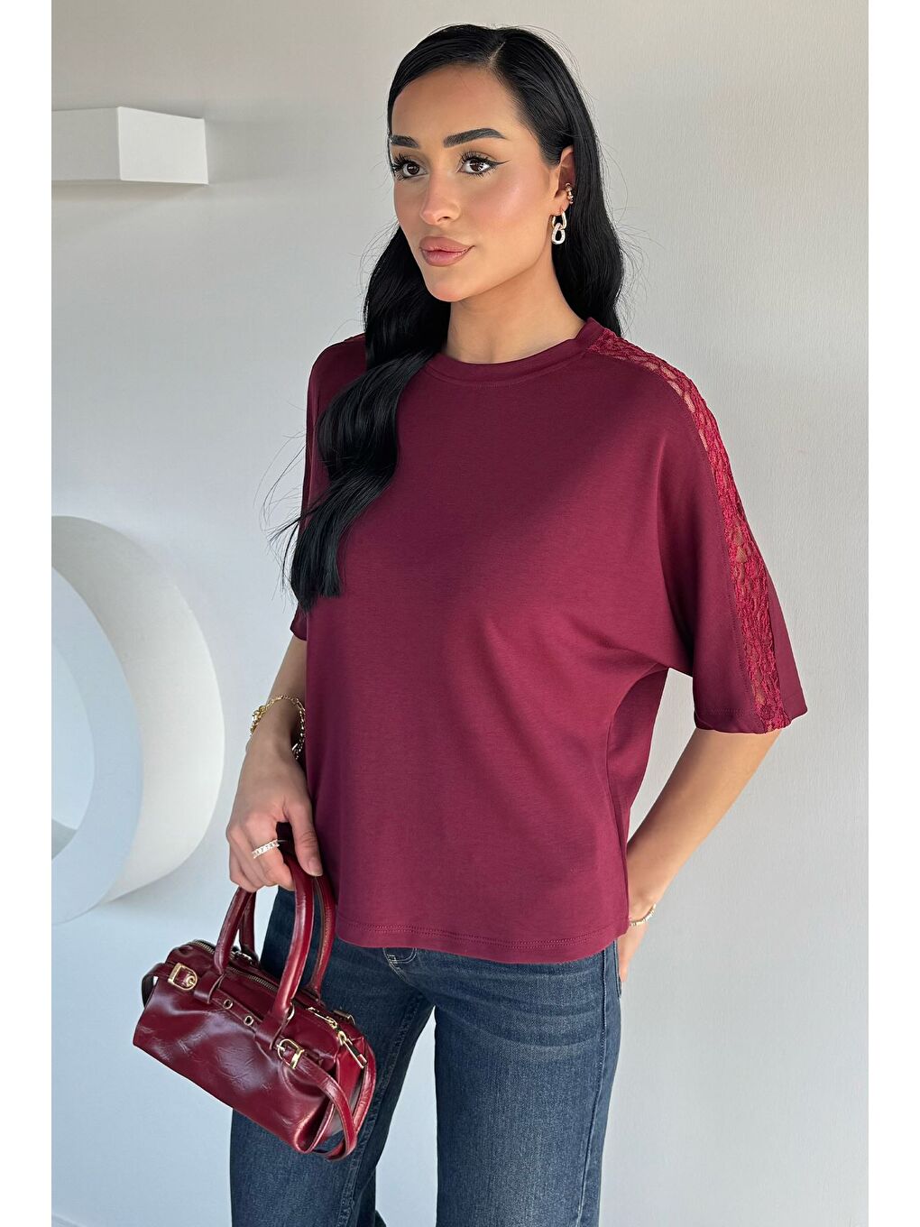 Bordo Omuz Dantelli Kadın Tişört