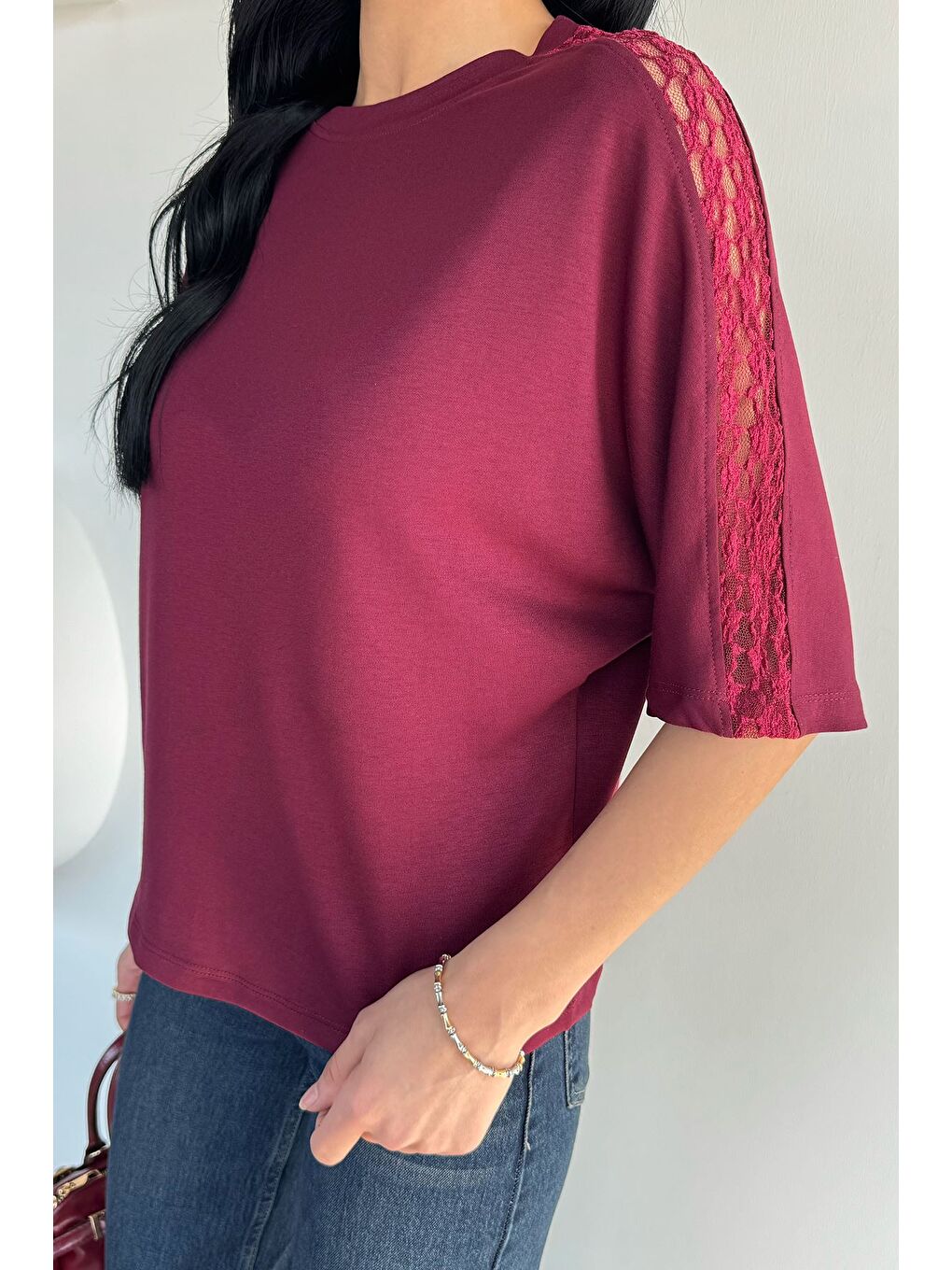 Bordo Omuz Dantelli Kadın Tişört-2
