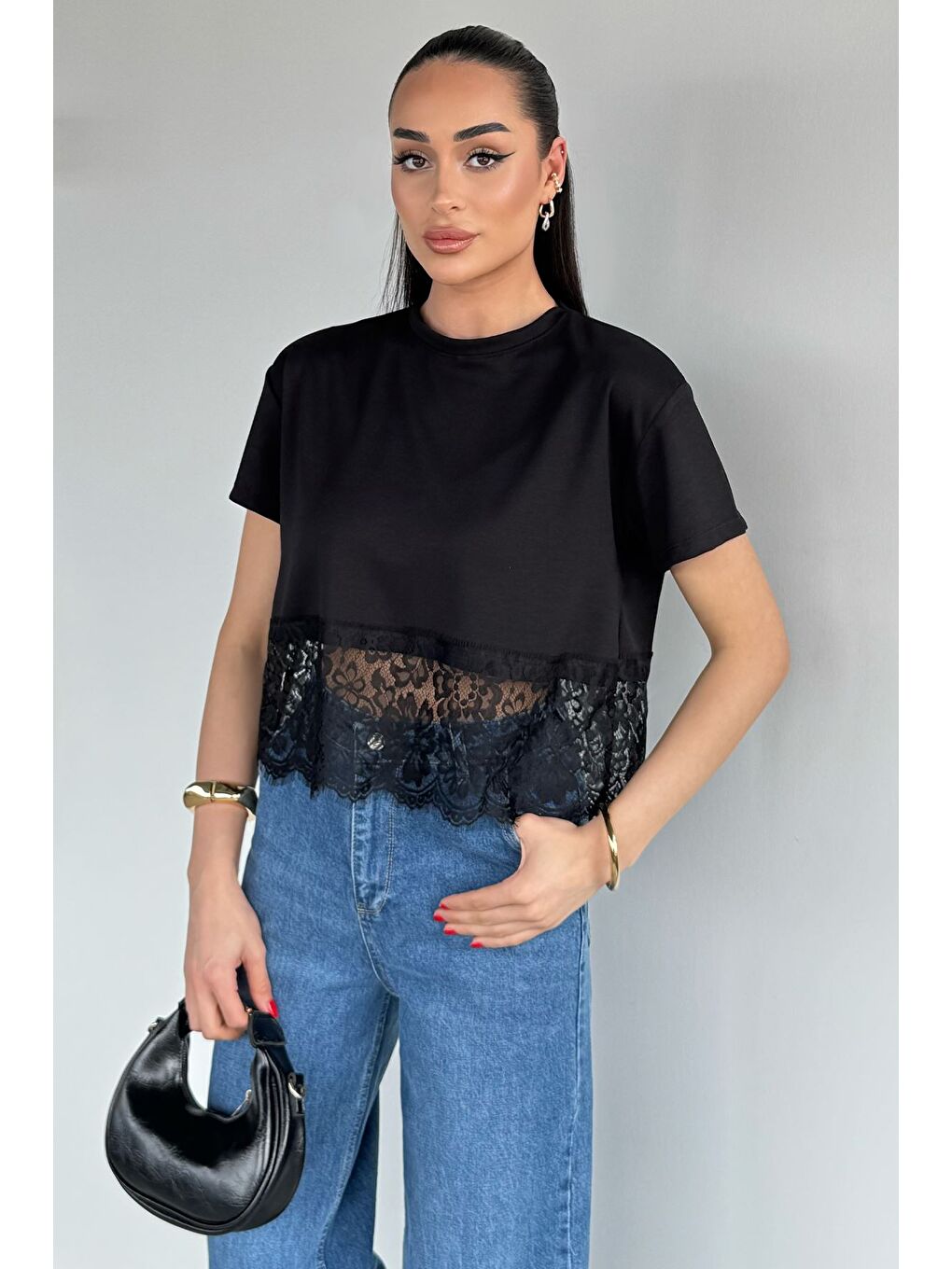 Siyah Kadın Dantelli Crop Top Tişört-1