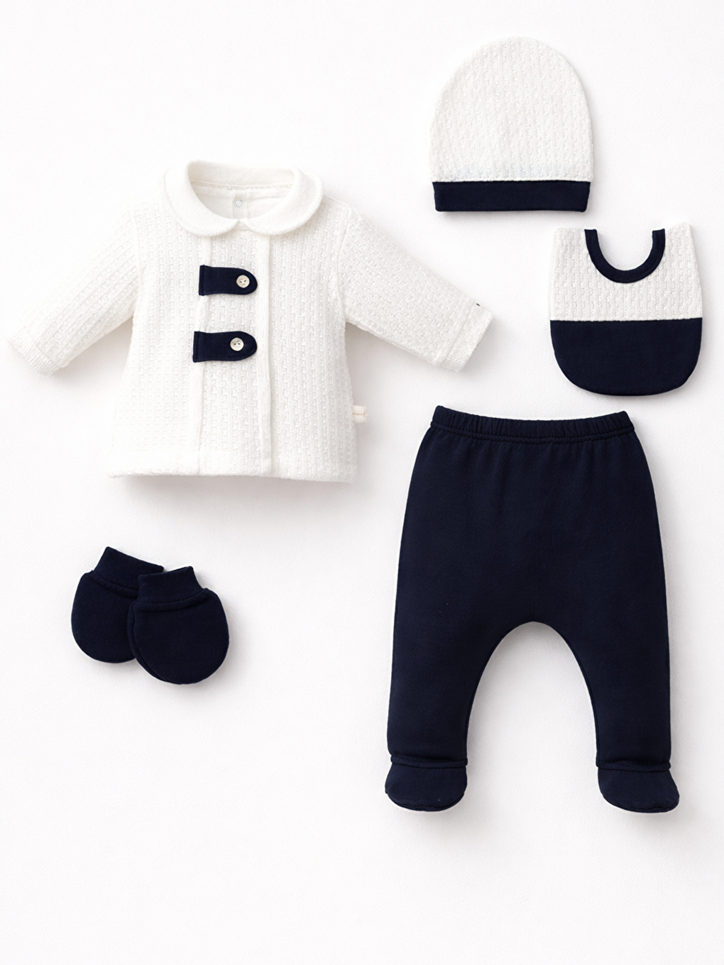 Beyaz Erkek Bebek 5li Hastane Çıkış Seti Pamuklu Yumuşak ve Hassas cilt dostu