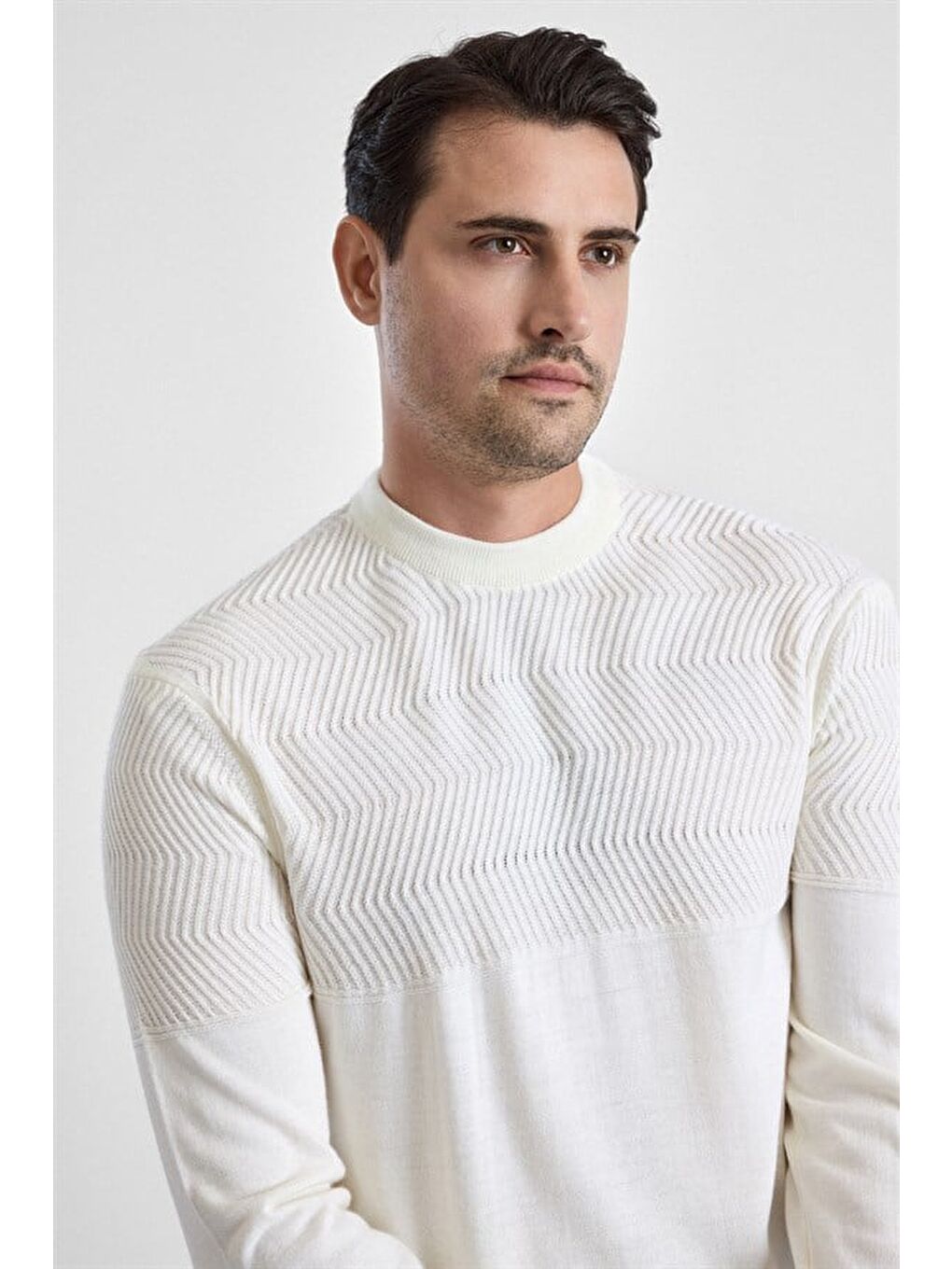 Beyaz Regular Dikey Çizgili Bisiklet Yaka Kazak-1