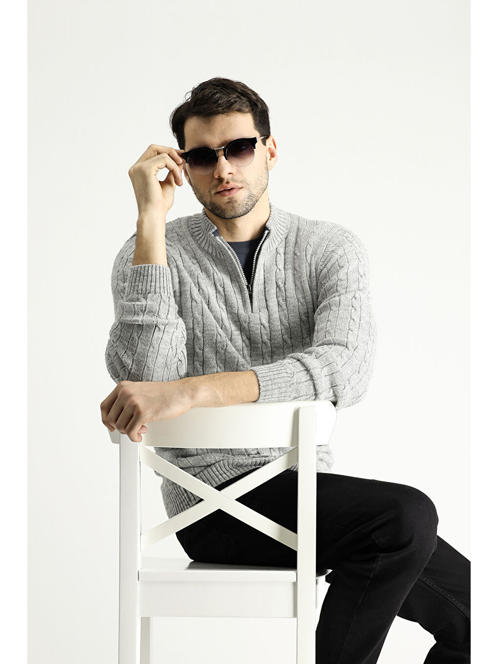 Gri Bato Yaka Regular Fit Fermuarlı Desenli Triko Büyük Beden Kazak-1