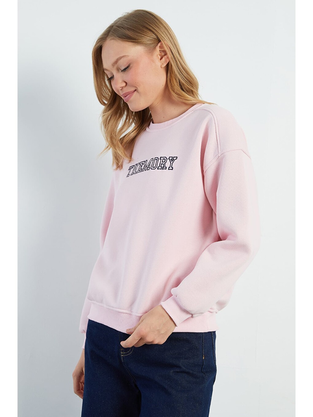 Pembe 3 İplik Themory Nakışlı Oversize Sweatshirt-2