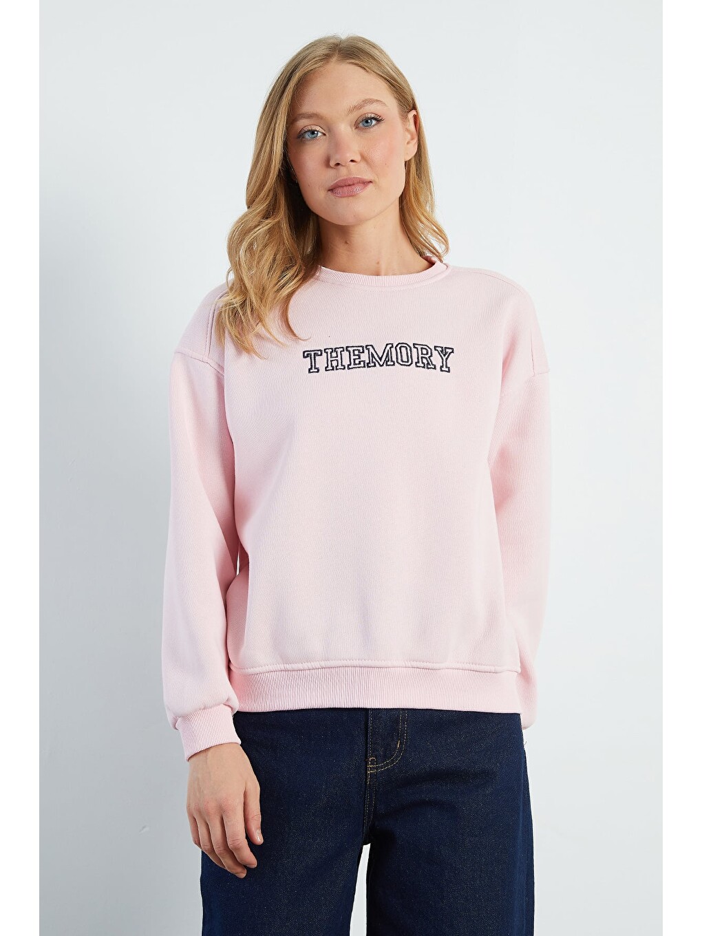 Pembe 3 İplik Themory Nakışlı Oversize Sweatshirt-3