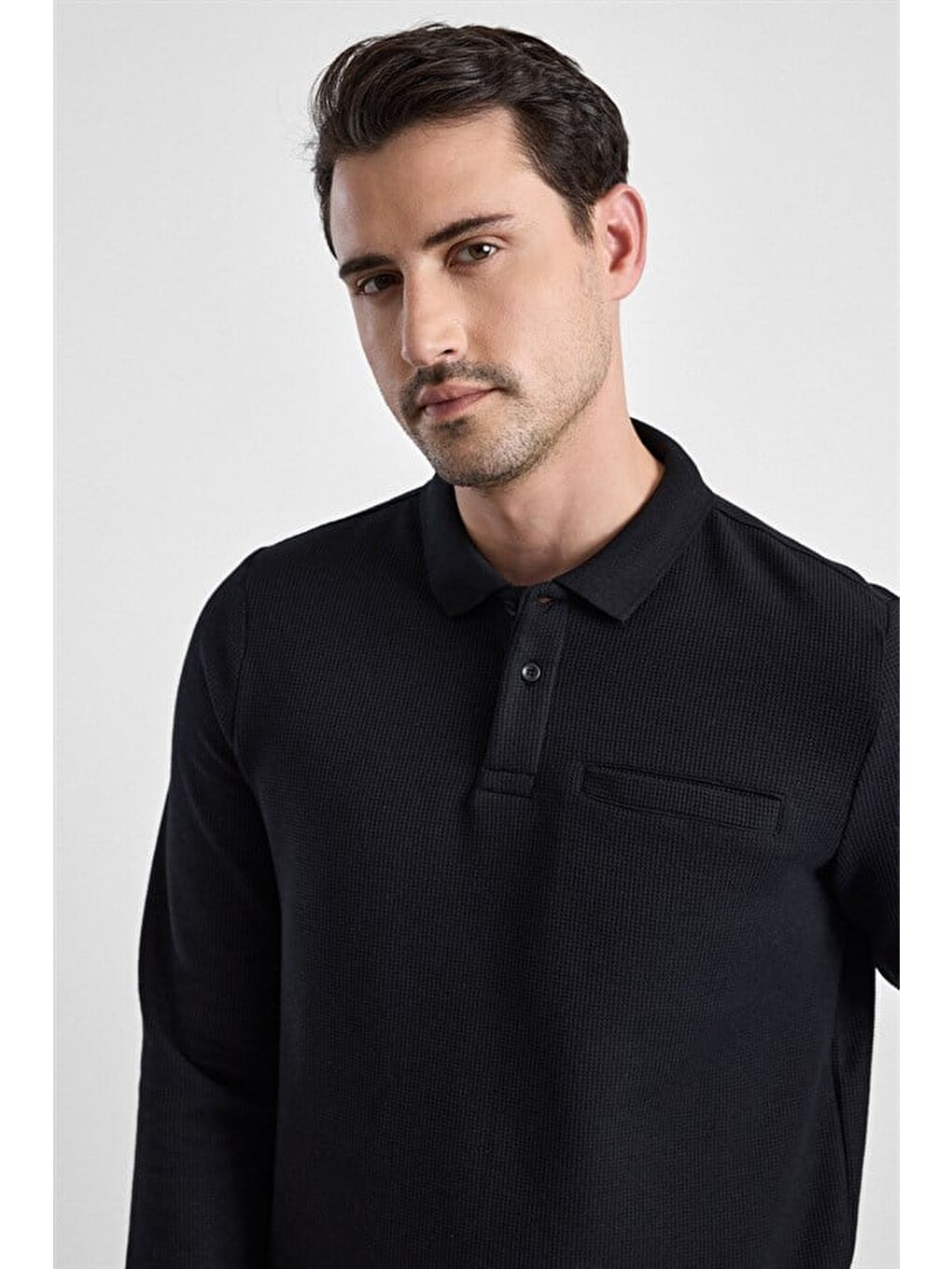 Siyah Regular Düz Baskısız Selanik Düğmeli Polo Yaka Torba Cep Trikolu Standart Sweatshirt-2