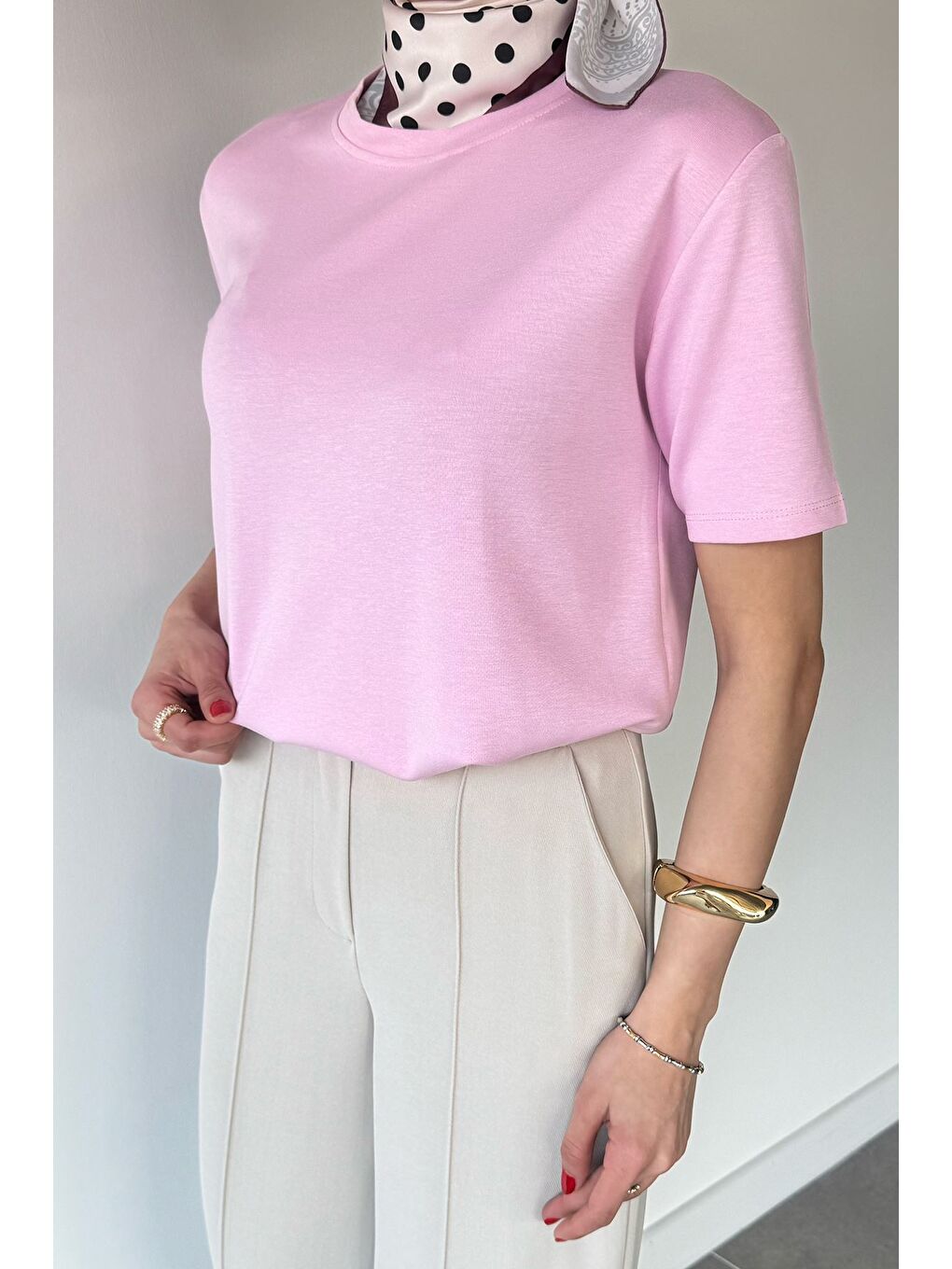 Pembe Kadın Bisiklet Yaka Elastanlı Tişört-2