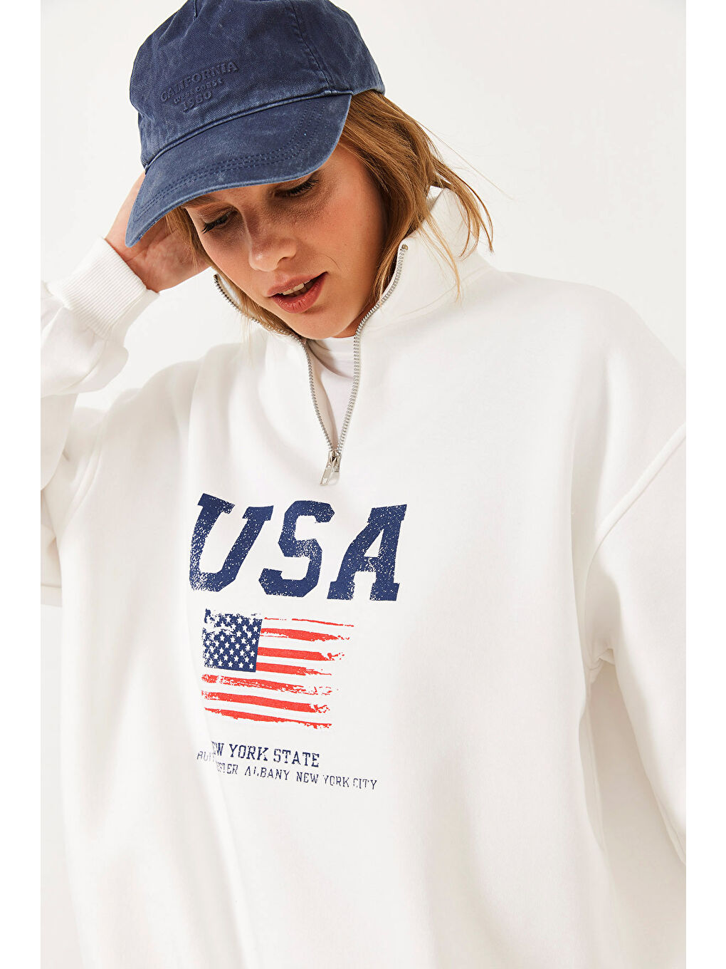 SHADE Beyaz Kadın arım Fermuarlı USA Baskılı Dik Yaka Sweatshirt - 4