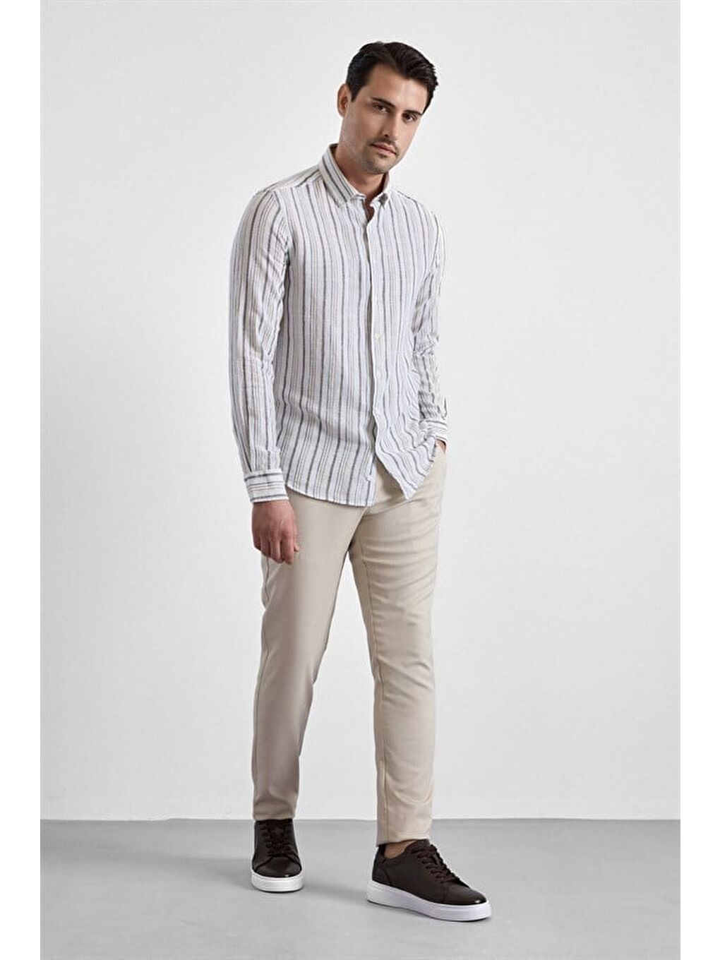 Haki Slim Düğmeli Yaka Düz Düz Kapaksız Cep Düğmeli Uzun Kollu Standart Casual Gömlek-8