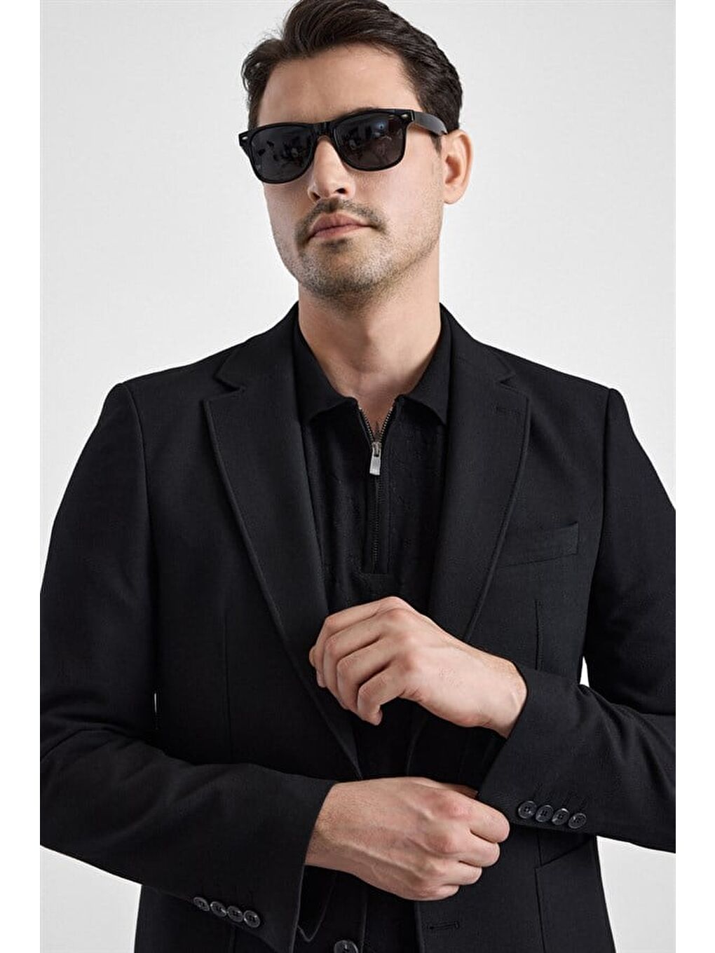 Siyah Slim Mono Yaka Düz Torba Cep 6 Drop Takım Elbise-3