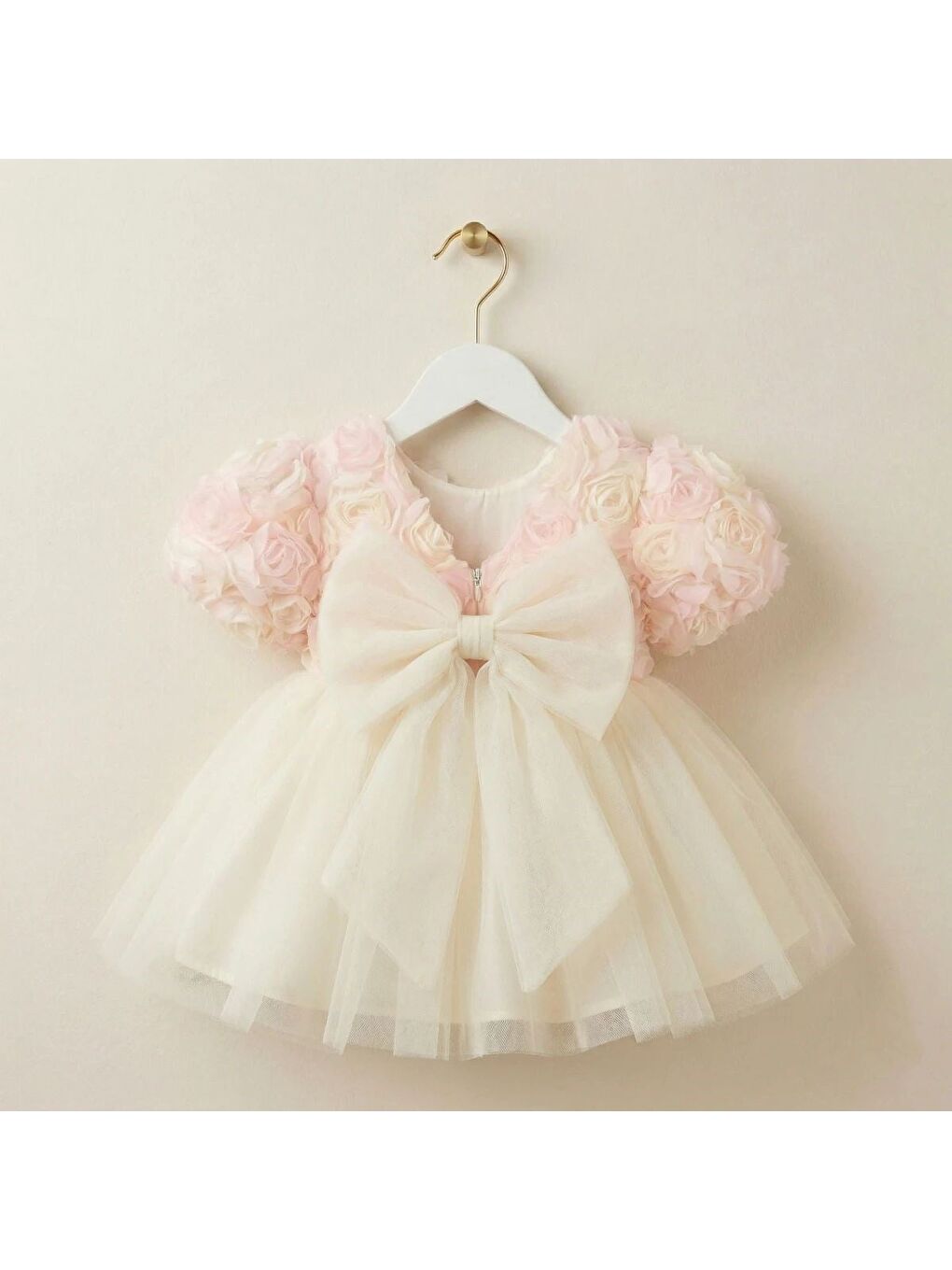 Kız Çocuk Pamuklu Ekru Gül Aplikeli Tütü Elbise-3